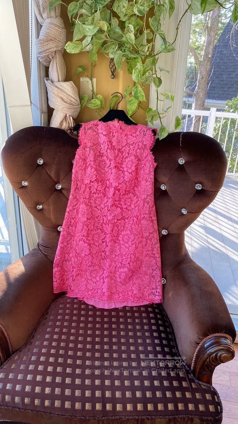 Valentino Valentino Lace pink dress Size S / US 4 / IT 40 - 1 Thumbnail