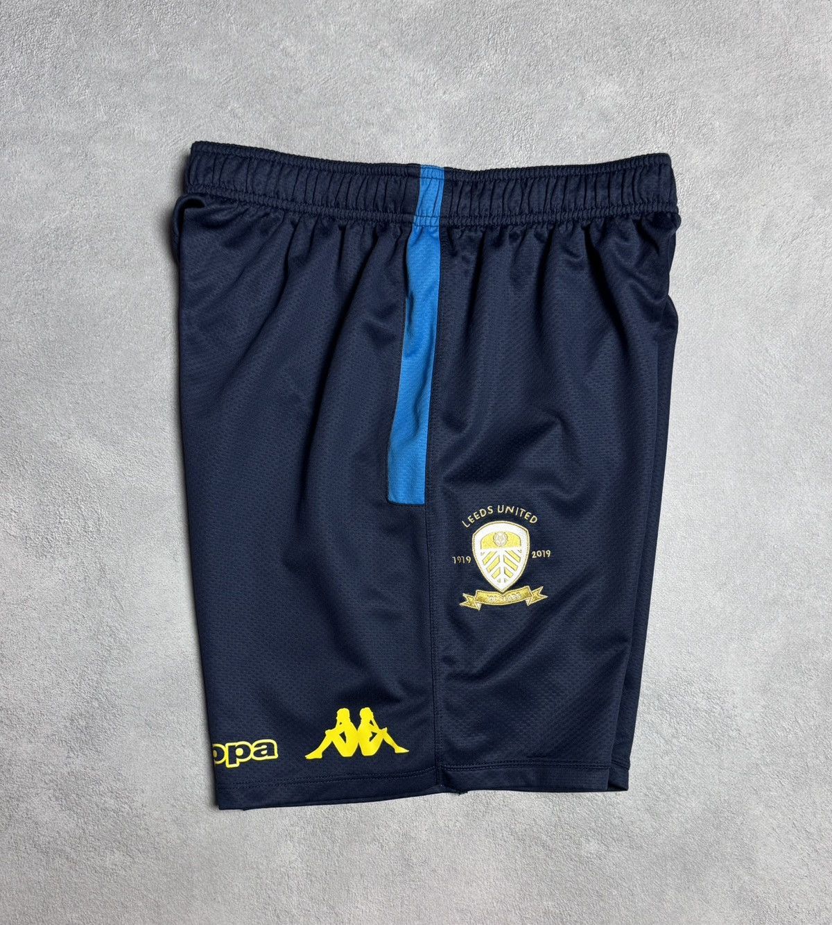 Kappa Leeds United 2019 2020 Training Football Soccer Shorts Kappa Size US 34 / EU 50 - 3 Thumbnail