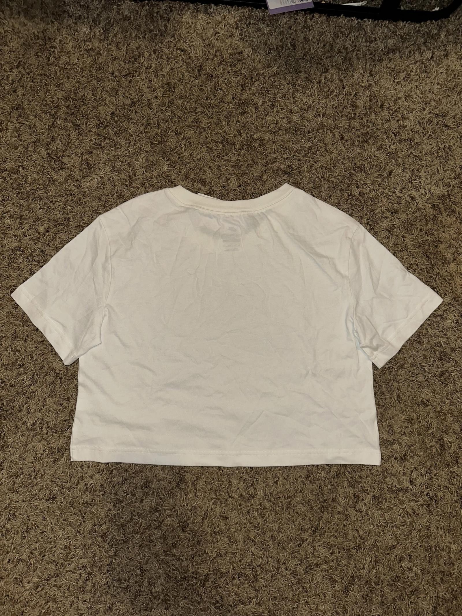 Nike Nike Sportswear Essential Women's Cropped Logo T-Shirt Size XS / US 0-2 / IT 36-38 - 4 Thumbnail