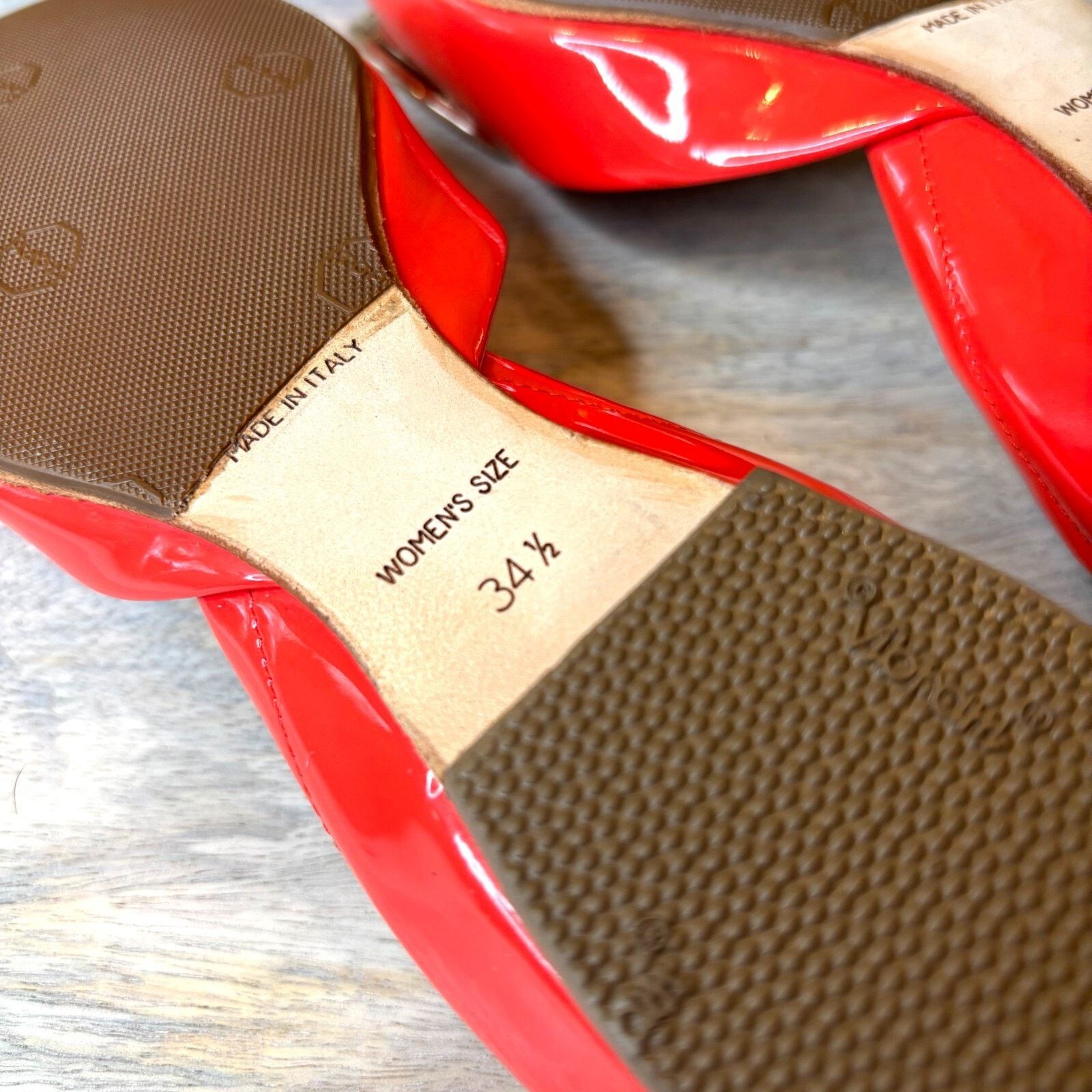 Roger Vivier Roger Vivier Women's Red Orange Ballet Flats Italy US Size 5 Size US 5 / IT 35 - 13 Thumbnail