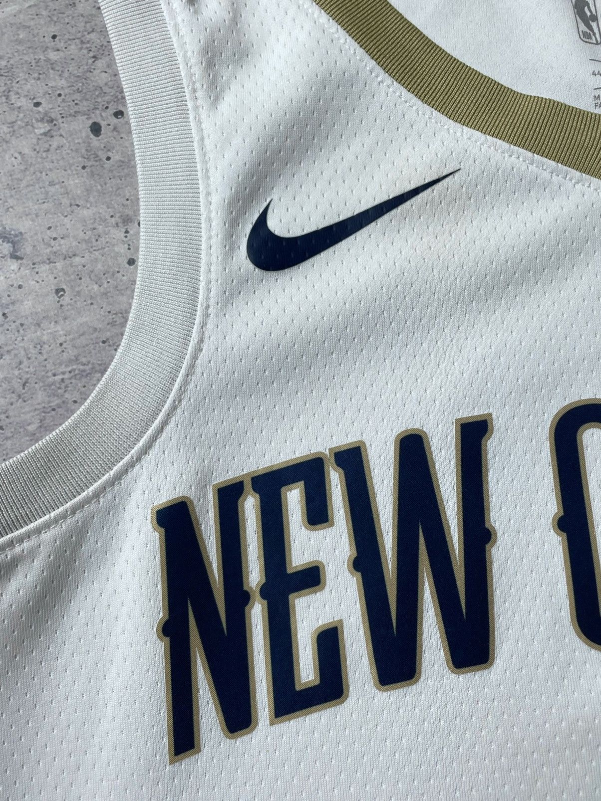 NBA Nike New Orleans Pelicans Zion Williamson Size US M / EU 48-50 / 2 - 4 Thumbnail