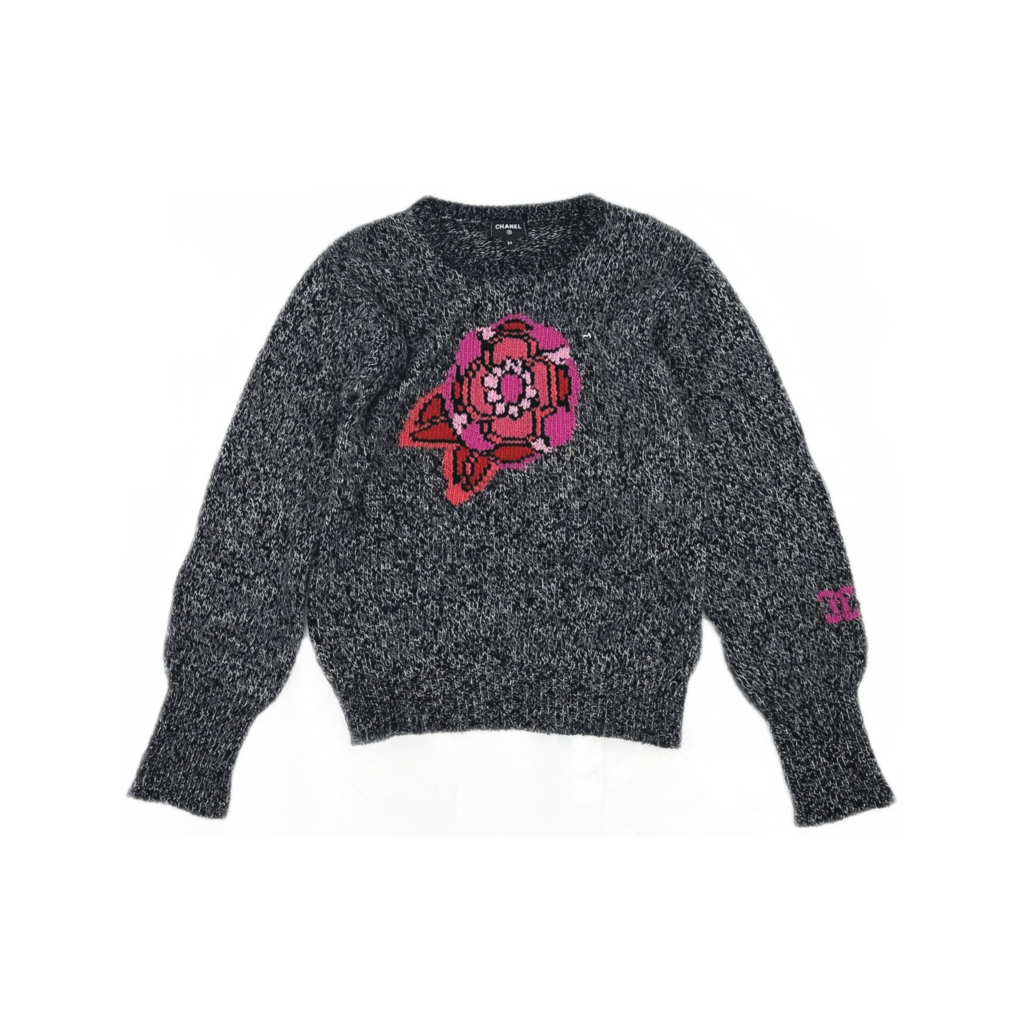 Chanel Chanel Floral Knit Sweater Size 34 Size XS / US 0-2 / IT 36-38 - 1 Thumbnail