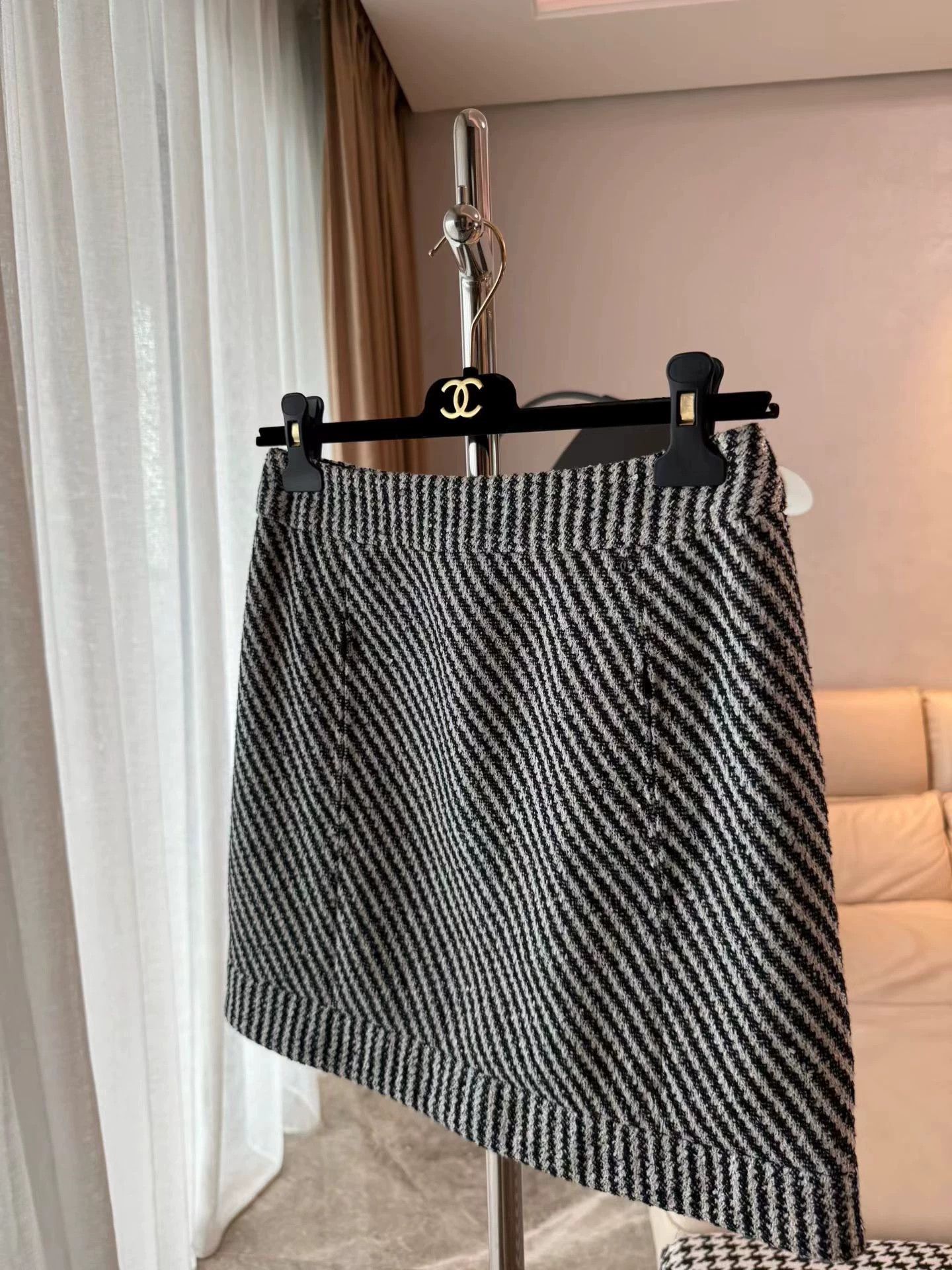 Chanel Chanel Woven Midi Skirt Women's 34 New Unworn Size 25" / US 0 / IT 36 - 4 Thumbnail