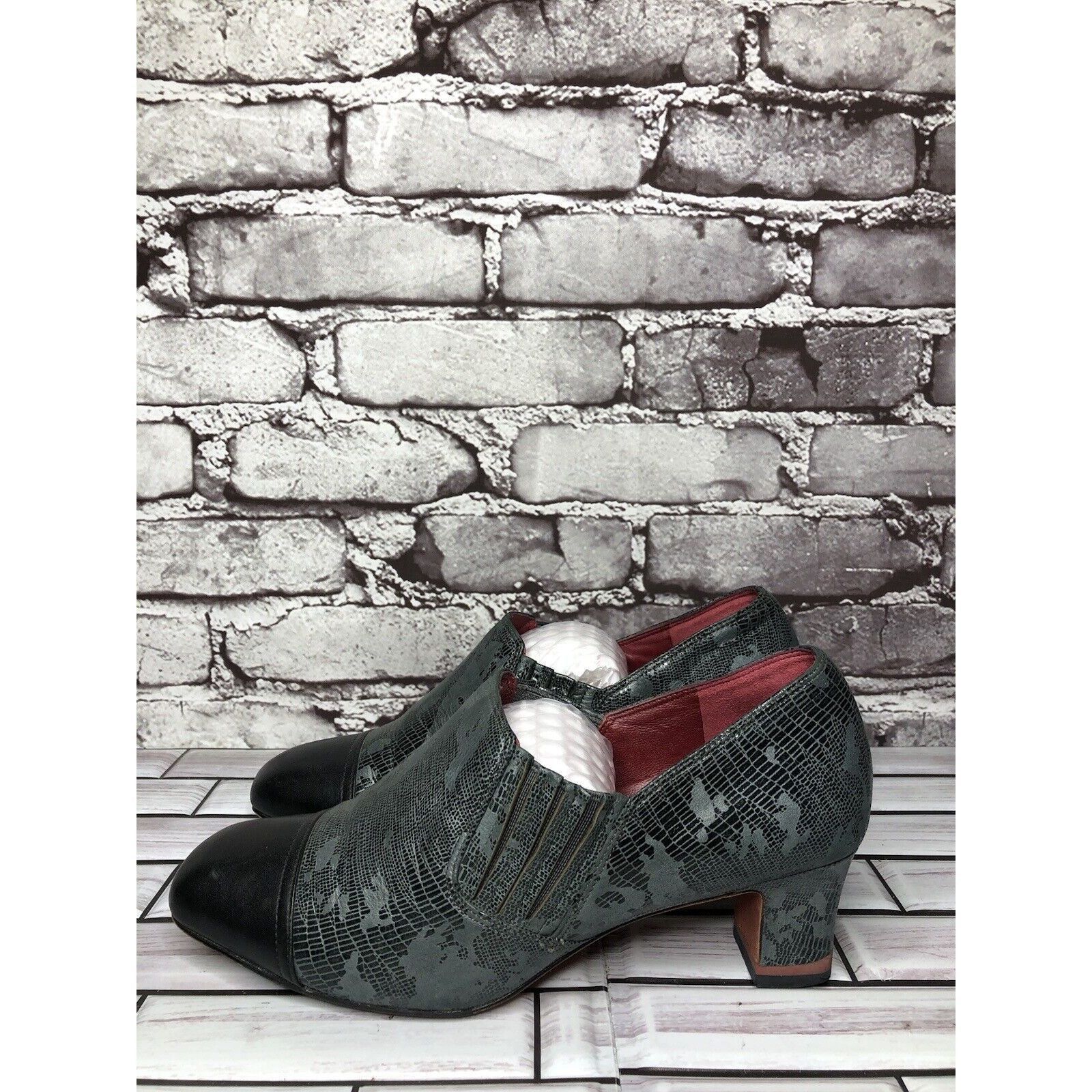 Other Oh! Healthy Heels Blue Gray Leather Croc Print Ankle Heel Bo Size US 8.5 / IT 38.5 - 1 Thumbnail