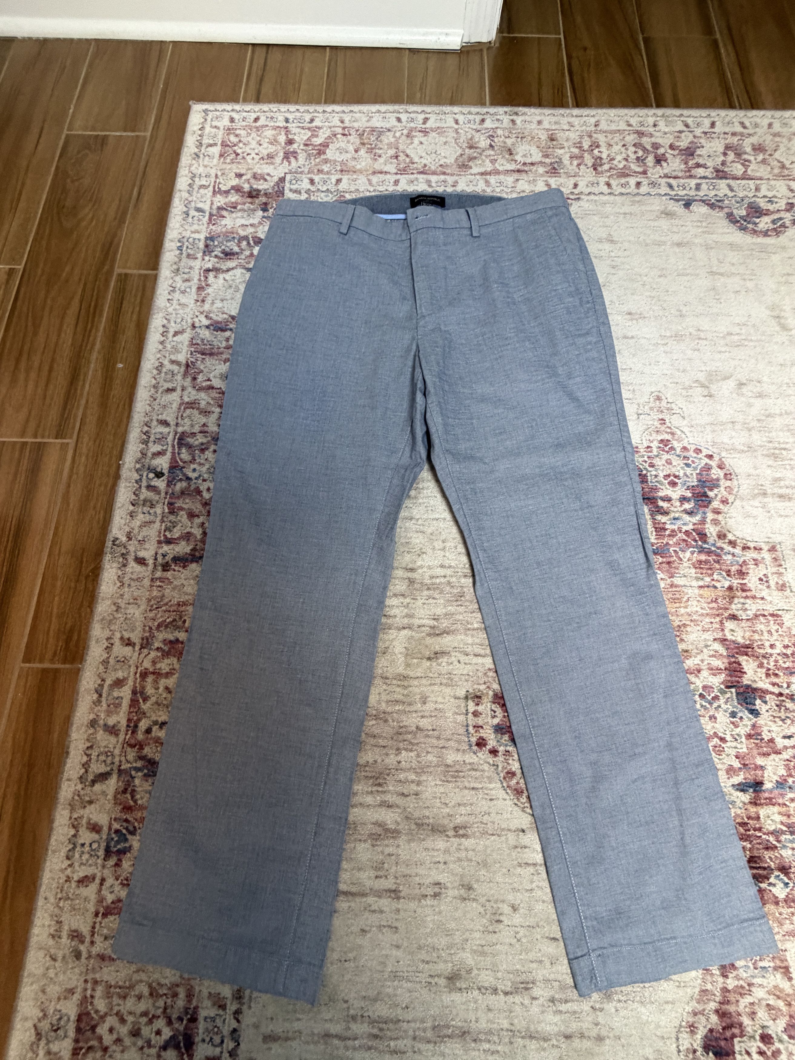 Banana Republic Banana Republic Men's Light Gray Aiden Fit Pants Size US 36 / EU 52 - 1 Thumbnail