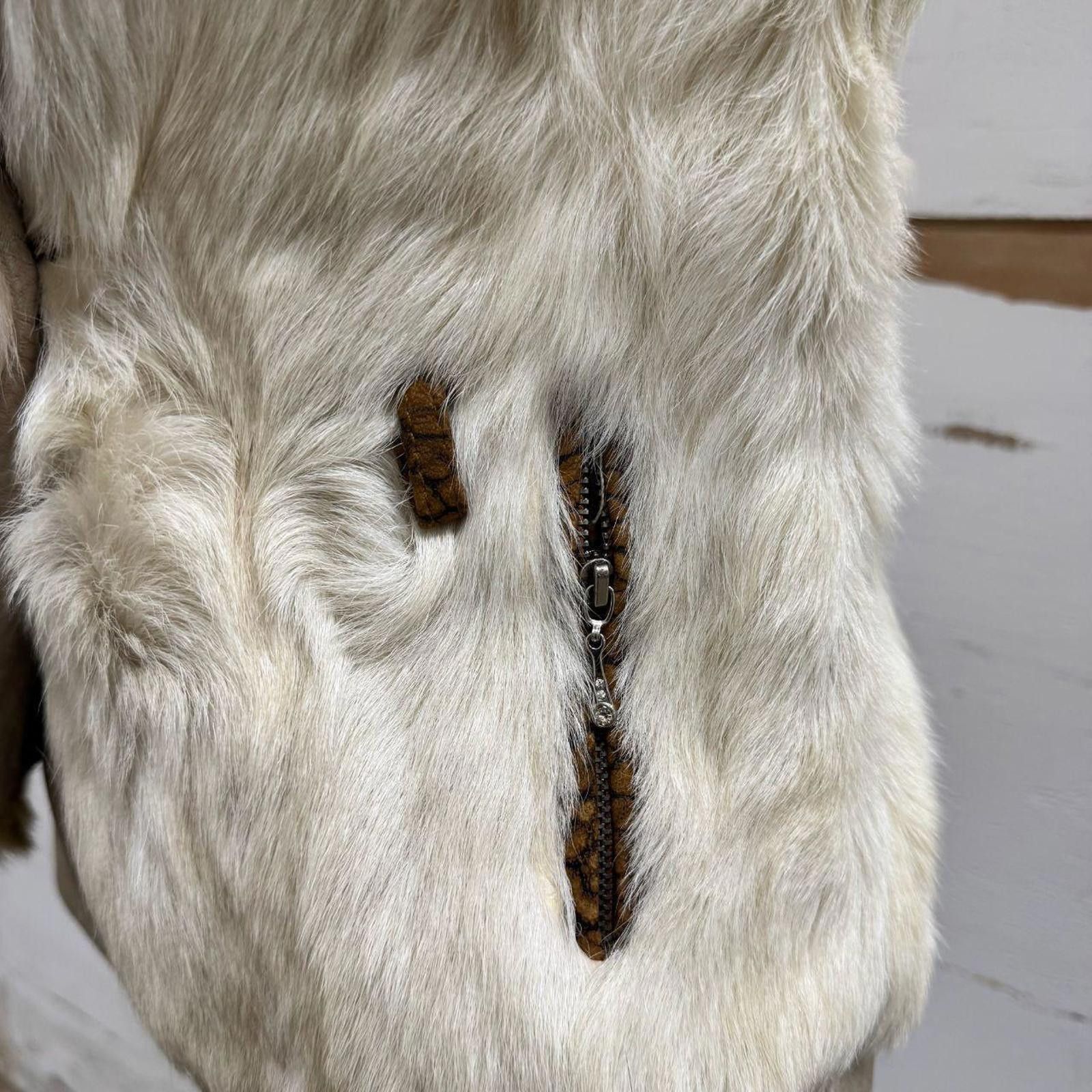 Other Vintage Y2K Rabbit Fur, Fox Fur, & Leather Statement Vest Size S / US 4 / IT 40 - 6 Thumbnail