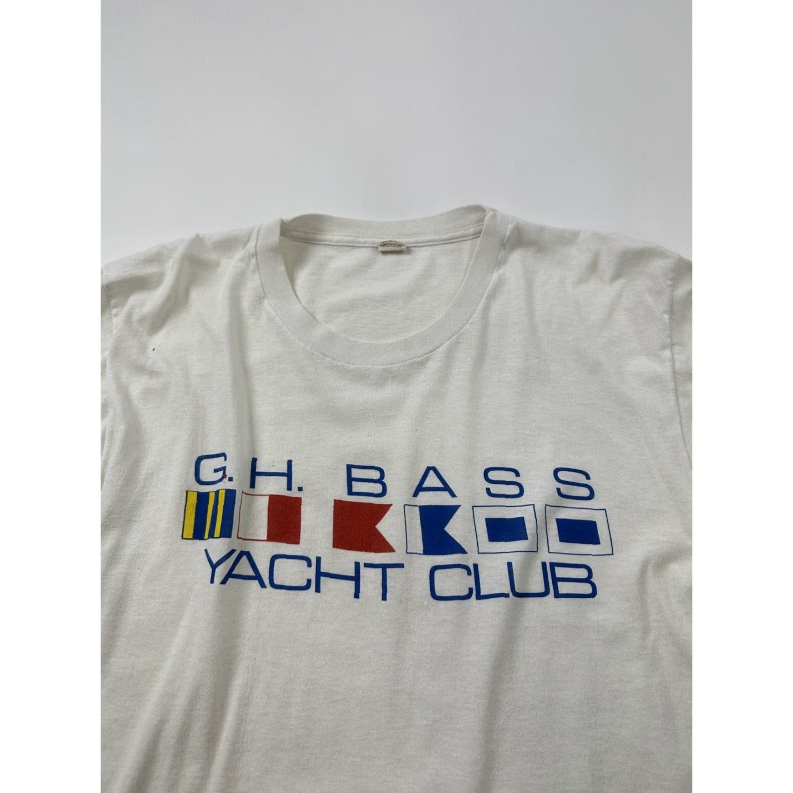 Vintage VINTAGE Yacht Club Shirt Mens Small White Short Sleeve G.H. Bass Single Stitch Size US S / EU 44-46 / 1 - 5 Thumbnail