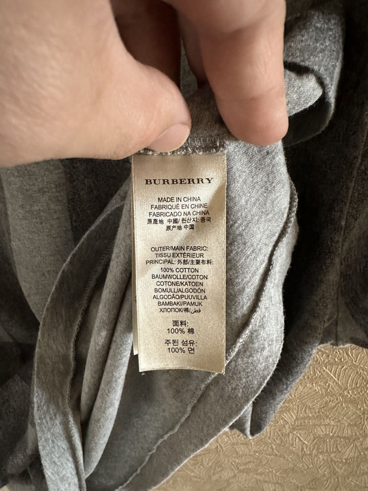 Burberry Burberry t shirt size L gray Size US L / EU 52-54 / 3 - 5 Thumbnail