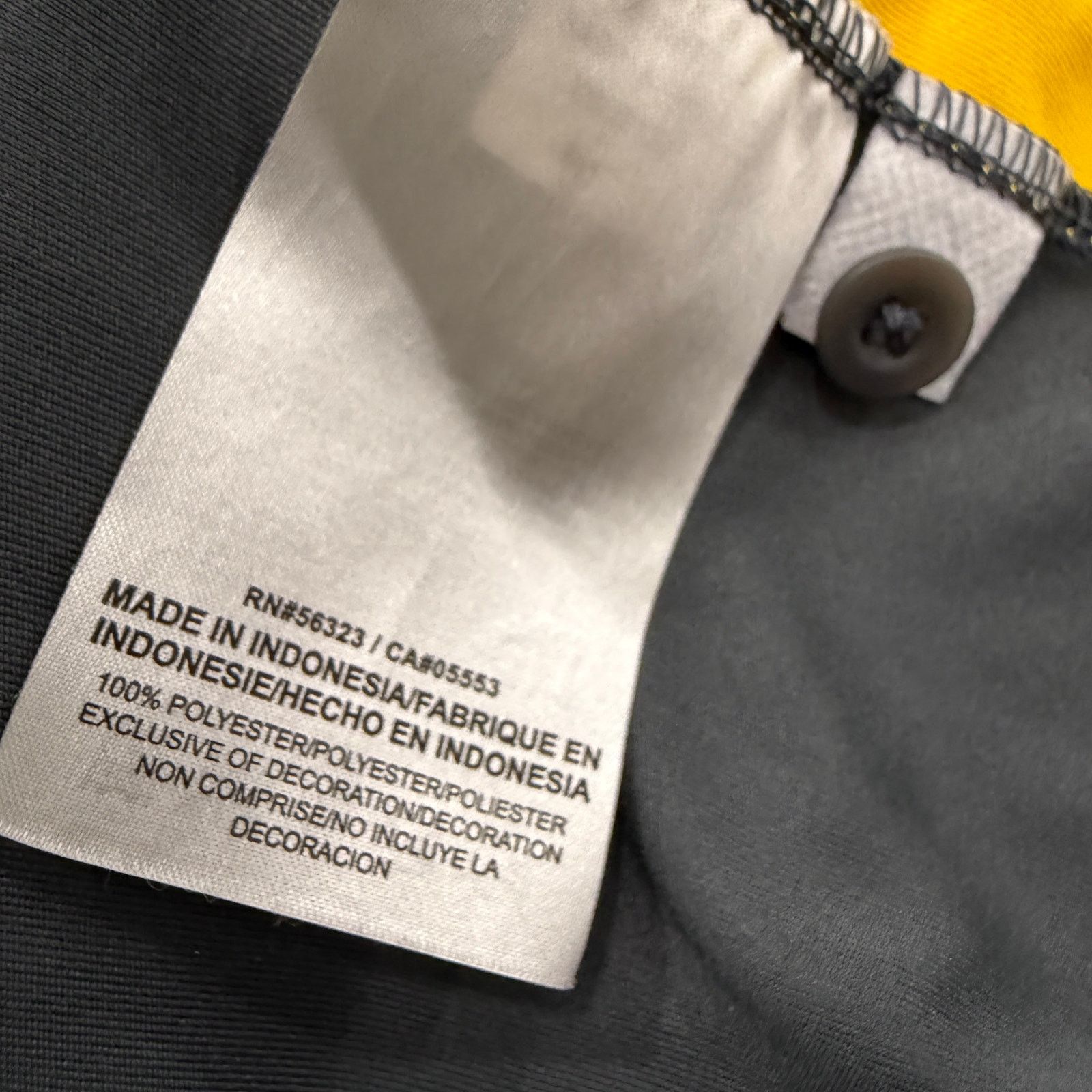 Nike Nike Michigan Wolverines Polo Shirt Mens Medium Gray Yellow Size US M / EU 48-50 / 2 - 5 Thumbnail