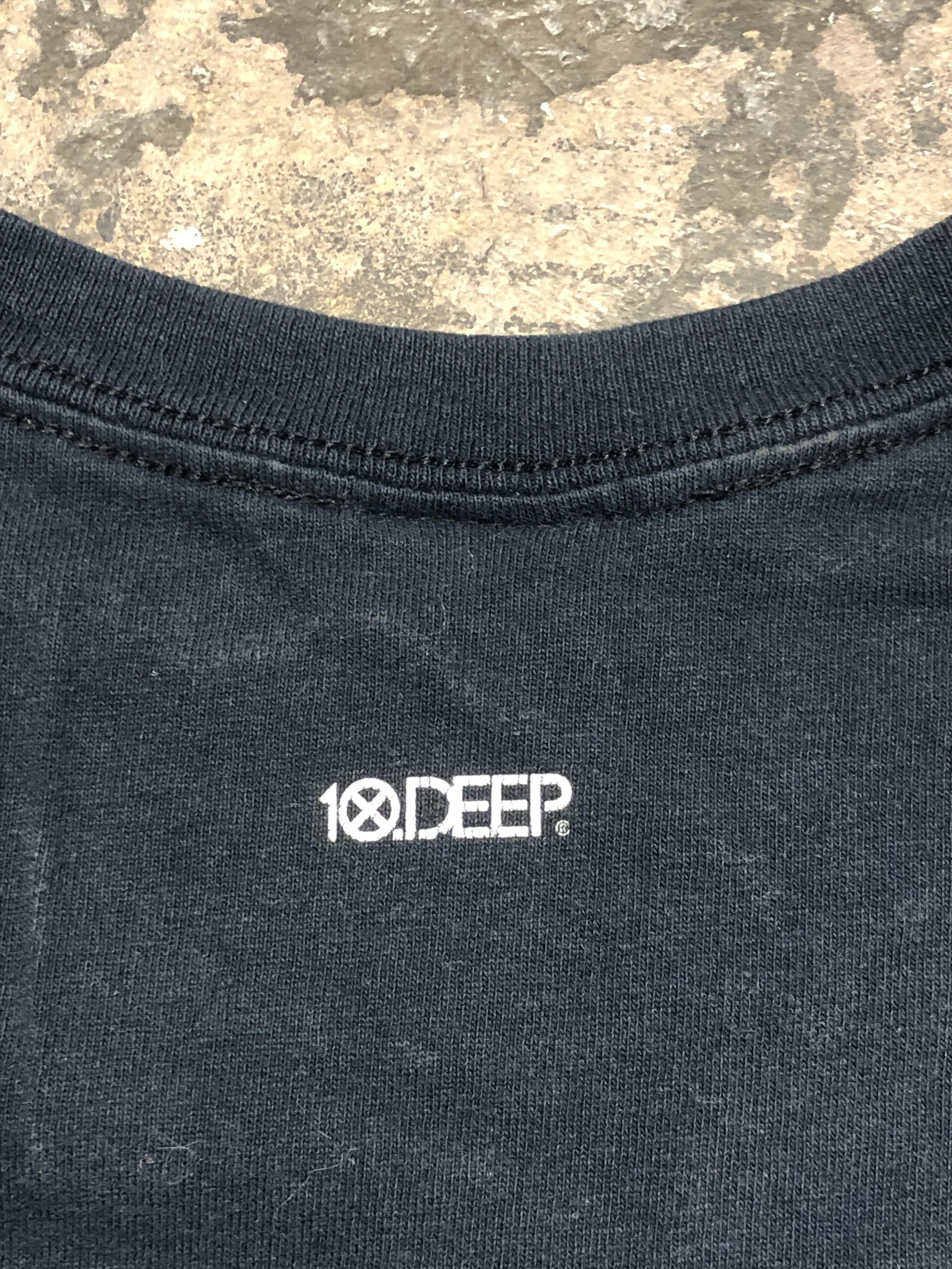 10 Deep 10 Deep "Saturn Devouring His Son" Tshirt Size US L / EU 52-54 / 3 - 5 Thumbnail