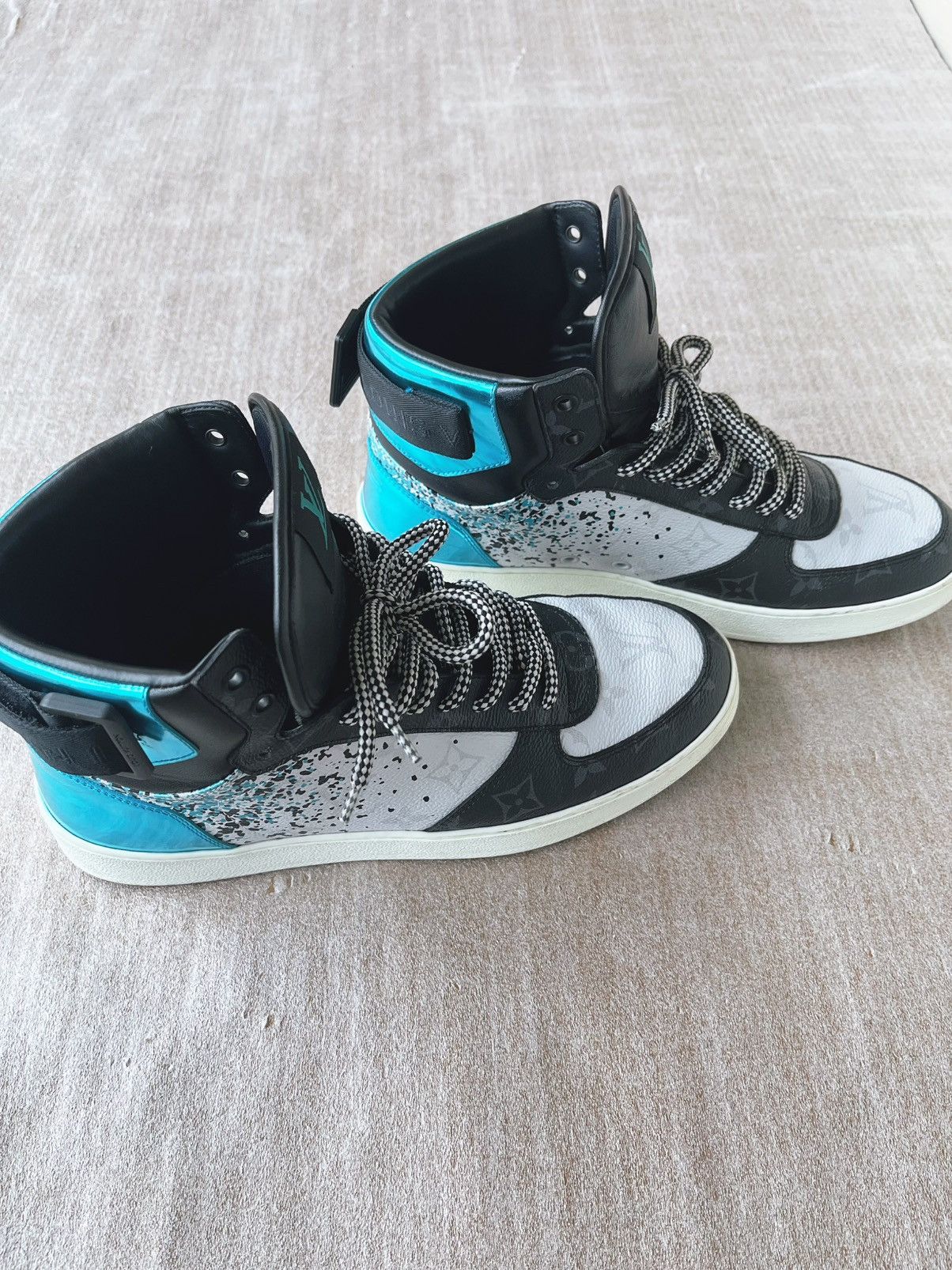 Louis Vuitton Louis Vuitton high-top sneakers Size US 9 / EU 42 - 5 Thumbnail