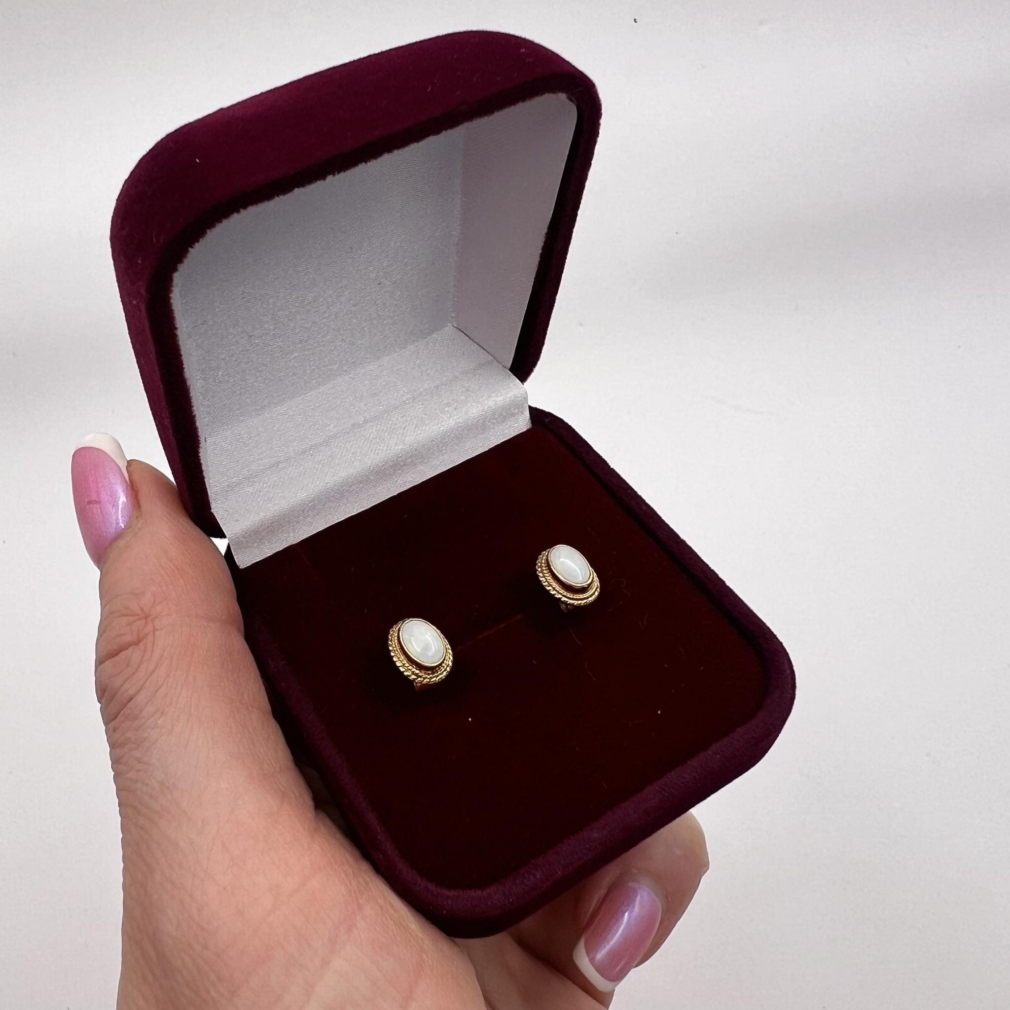 Jewelry 1971 Vintage Earrings Gold 375 9K Opal Stone Signed England Size ONE SIZE - 2 Thumbnail