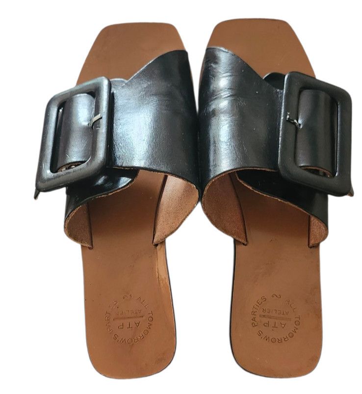 ATP Atelier ATP ATELIER Women's Ceci flat Sandals Black Size US 7.5 / IT 37.5 - 7 Thumbnail