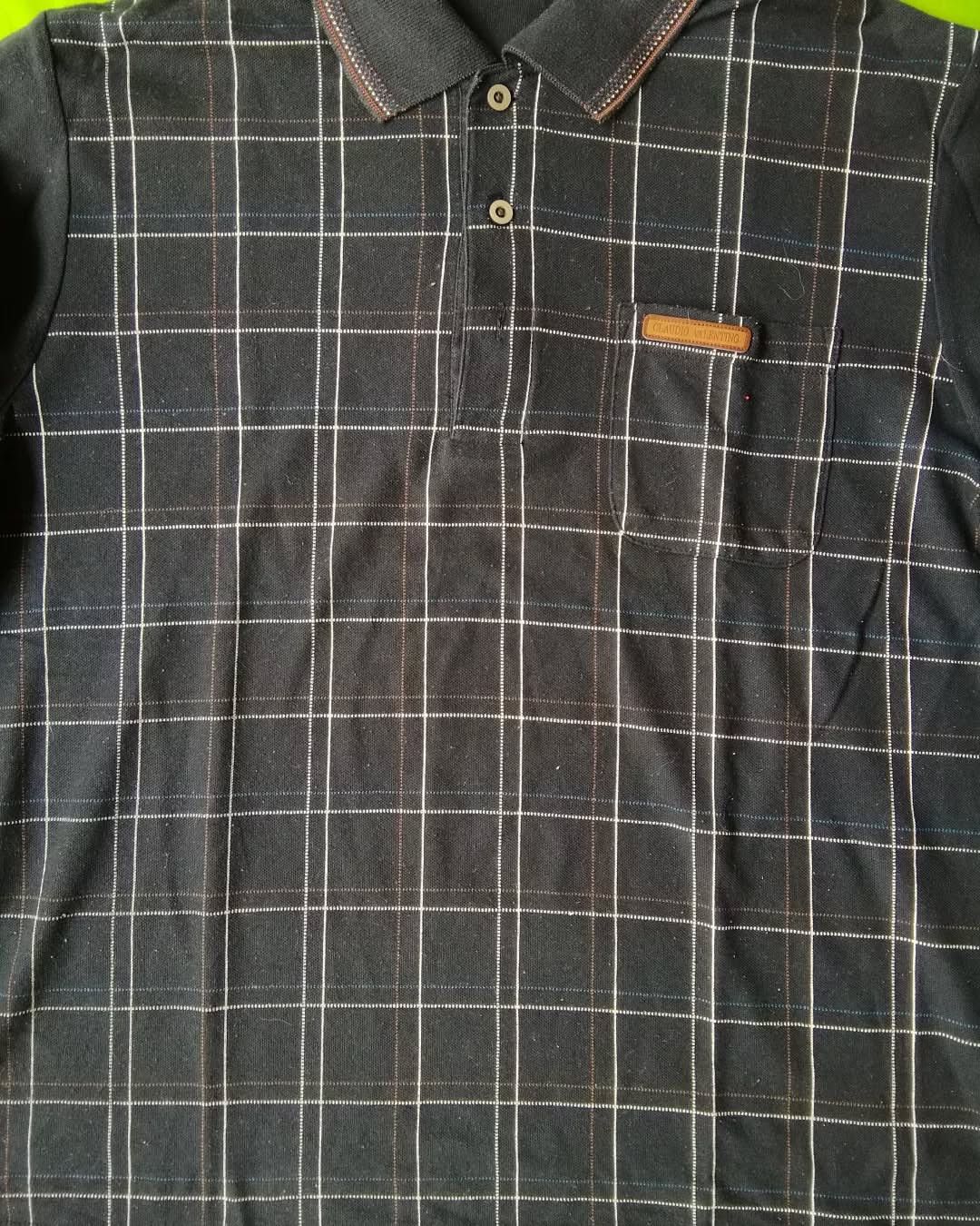 Japanese Brand × Other × Vintage Claudio Valentino Paris Black Plaid Half Button Shirt Size US L / EU 52-54 / 3 - 3 Thumbnail