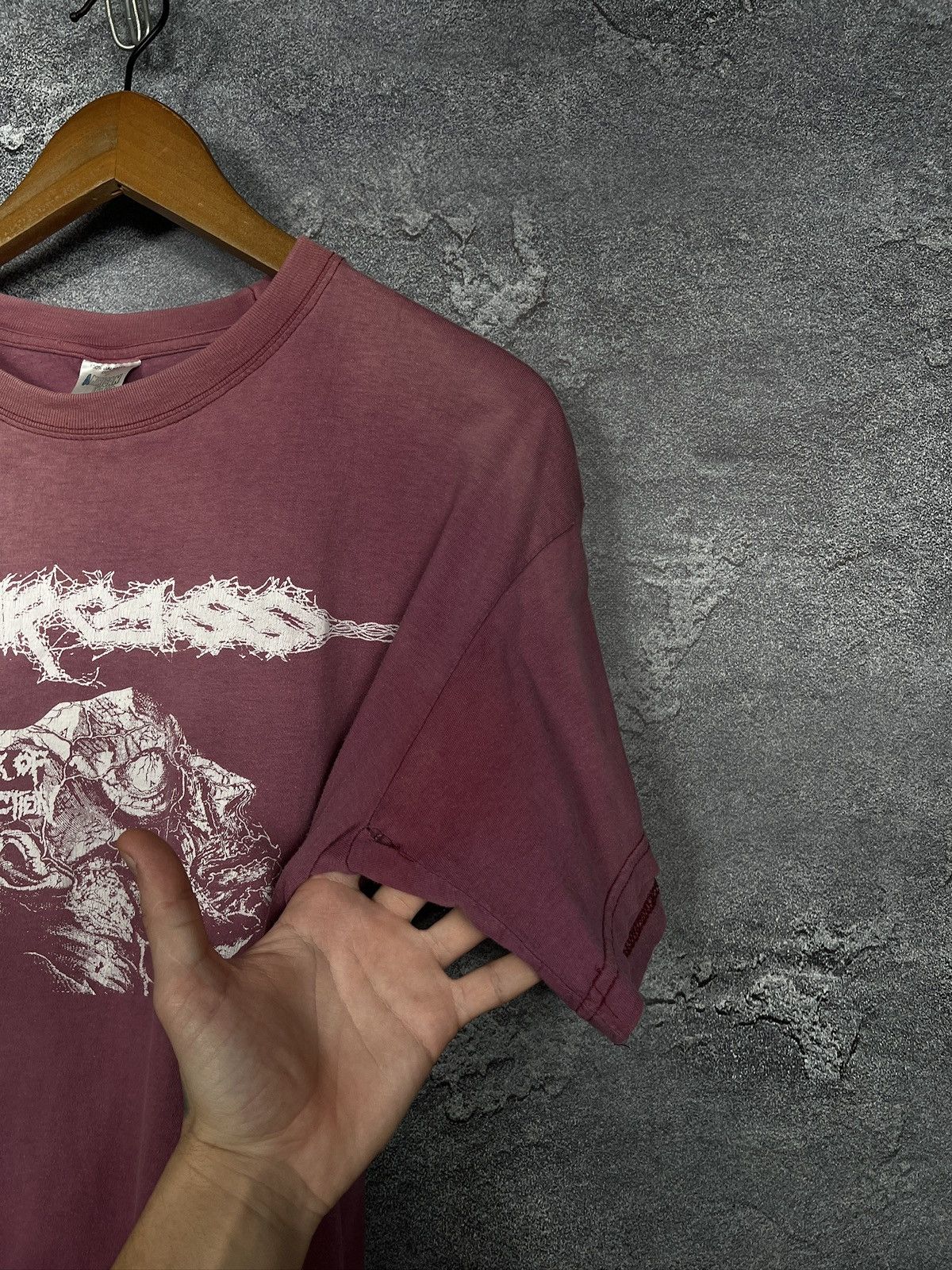 Band Tees Vintage 90s Carcass Reek of Putrefaction Band Rock T-shirt Size US XL / EU 56 / 4 - 8 Thumbnail