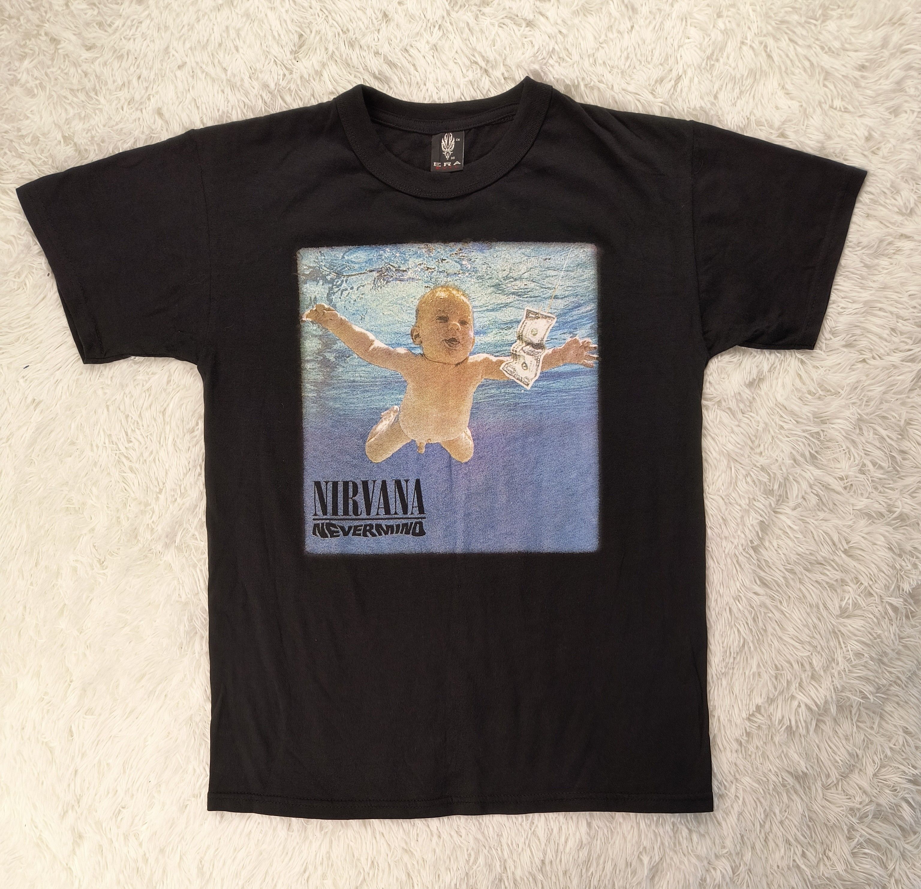 Band Tees Y2K Nirvana Nevermind bootleg tee Size US S / EU 44-46 / 1 - 2 Thumbnail