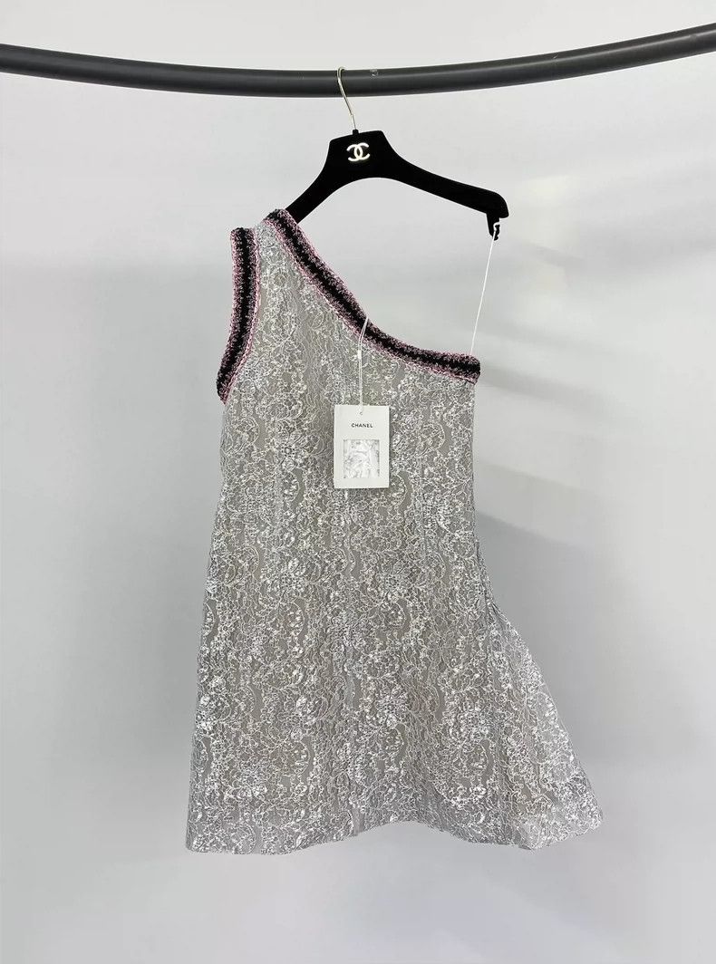 Chanel Chanel Slope-shoulder tweed lace dress Size XS / US 0-2 / IT 36-38 - 1 Thumbnail