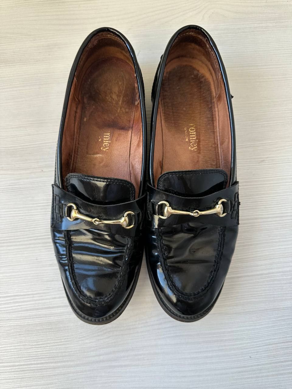 Leather × Russell & Bromley Russell & Bromley Patent Leather Loafers Horsebit Italy Size US 7 / EU 40 - 2 Thumbnail