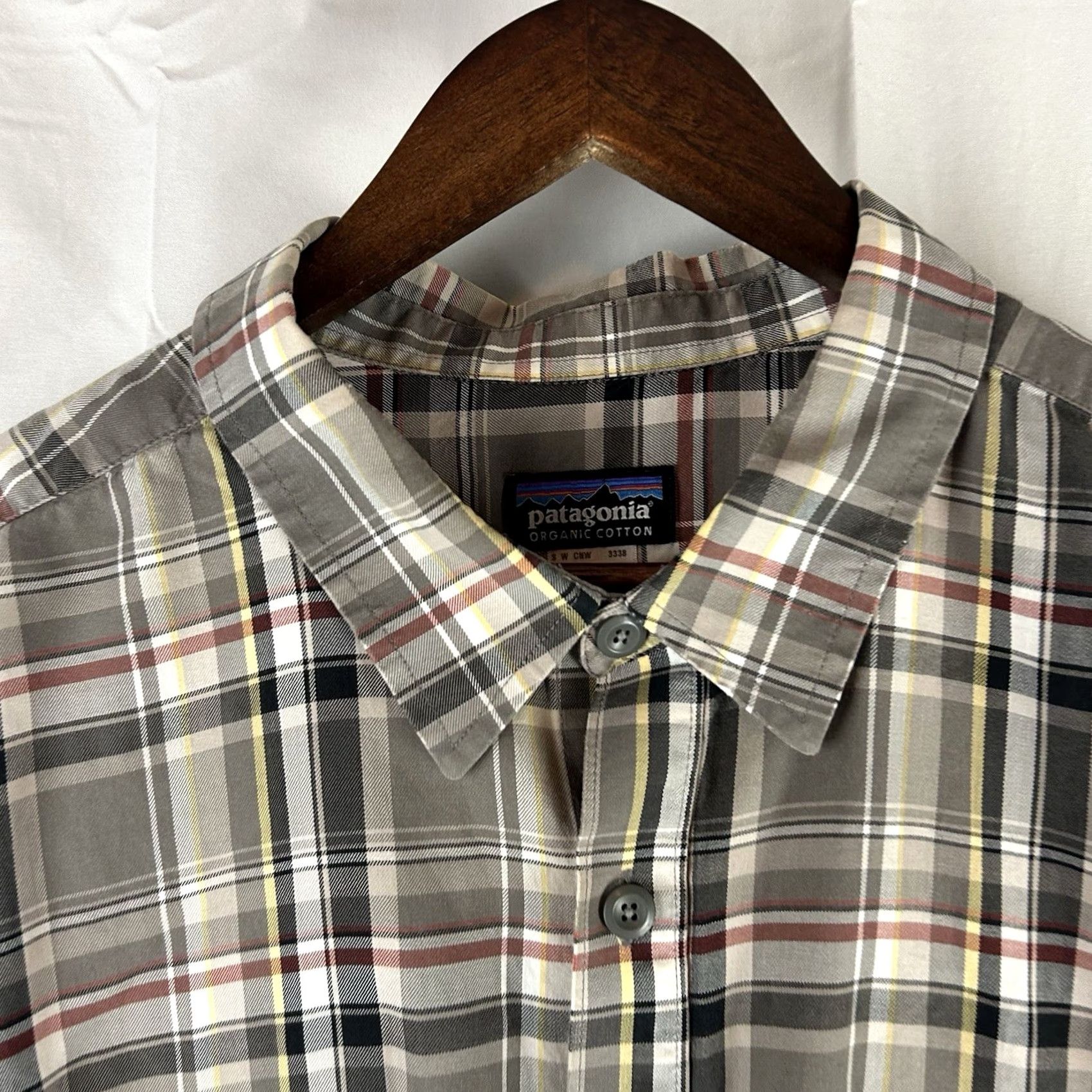 Patagonia Patagonia Shirt Mens 2XL Gray Plaid Organic Cotton Button Up Long Sleeve Flaw (Pre-owned) Size US XXL / EU 58 / 5 - 3 Thumbnail