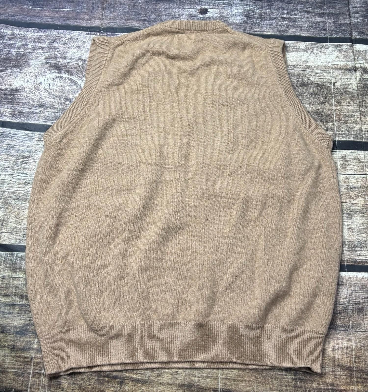 Burberry Burberry Sweater Vest Mens 42 Large Pure Wool Camel Size US L / EU 52-54 / 3 - 3 Thumbnail