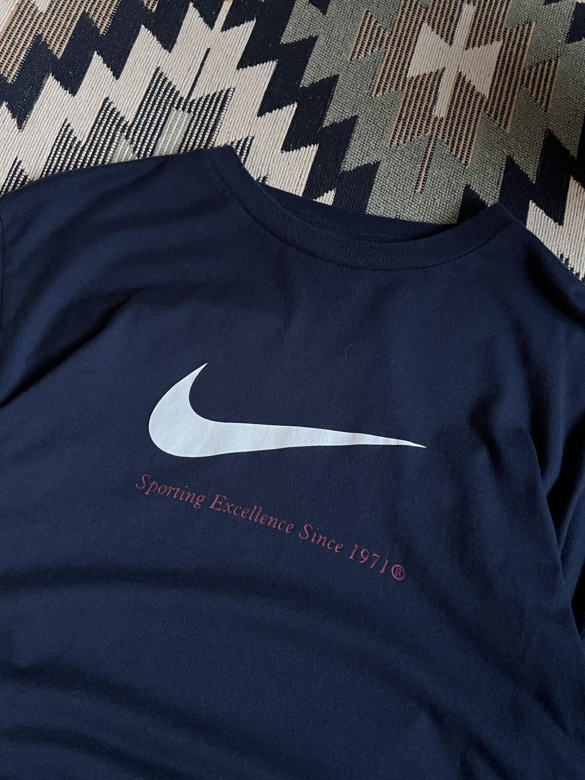 Nike Nike Vintage Sporting Excellence Since 1971 Shirt Size US M / EU 48-50 / 2 - 8 Thumbnail