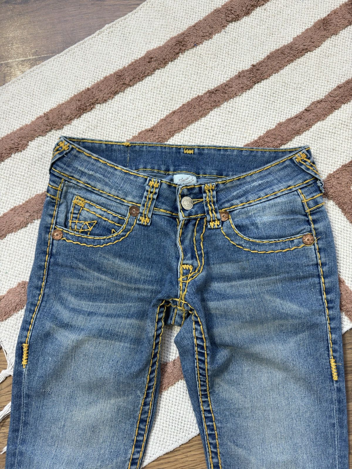 True Religion TRUE RELIGION DENIM CONTRAST STITCH JEANS SKINI PANTS Size 25" / US 0 / IT 36 - 5 Thumbnail