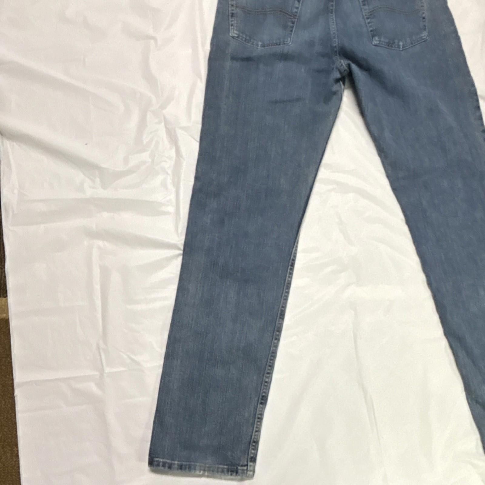 Lee Lee Straight Men's Jeans Blue Denim Medium Wash 36x36 Size US 36 / EU 52 - 9 Thumbnail