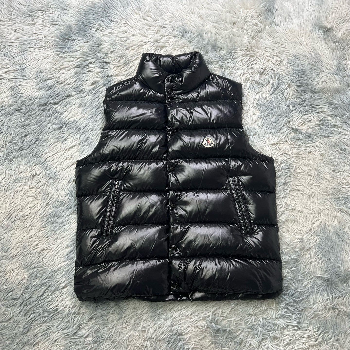 Moncler Moncler Down Vest Size 6 Size US M / EU 48-50 / 2 - 1 Thumbnail