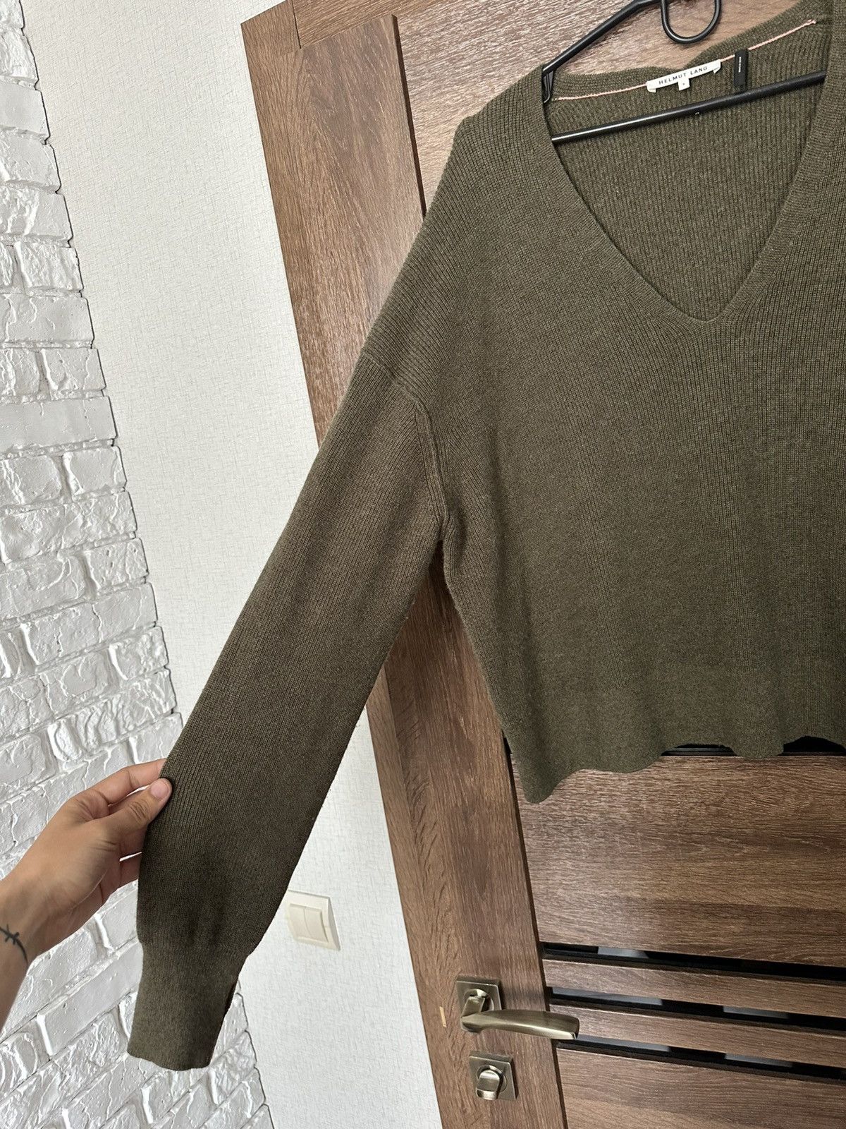 Helmut Lang Helmut Lang Cashmere V-Neck Knit Sweater Pullover Size US S / EU 44-46 / 1 - 7 Thumbnail