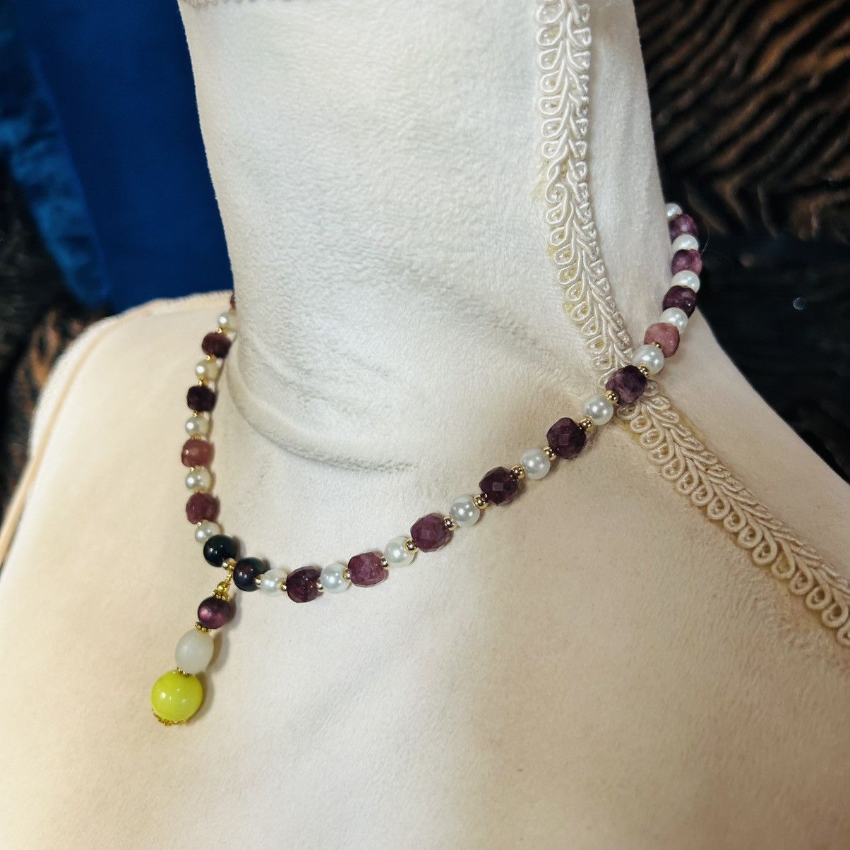 Handmade Handcrafted faceted square cut almandine garnet necklace Size ONE SIZE - 3 Thumbnail