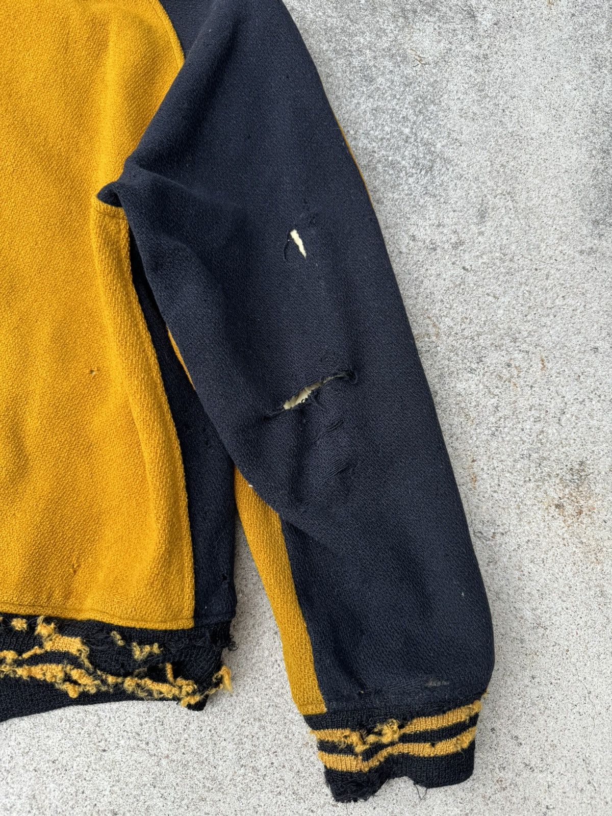 Vintage Vintage 50s Distressed Grunge Wool Patches Bomber Jacket S/M Size US M / EU 48-50 / 2 - 11 Thumbnail
