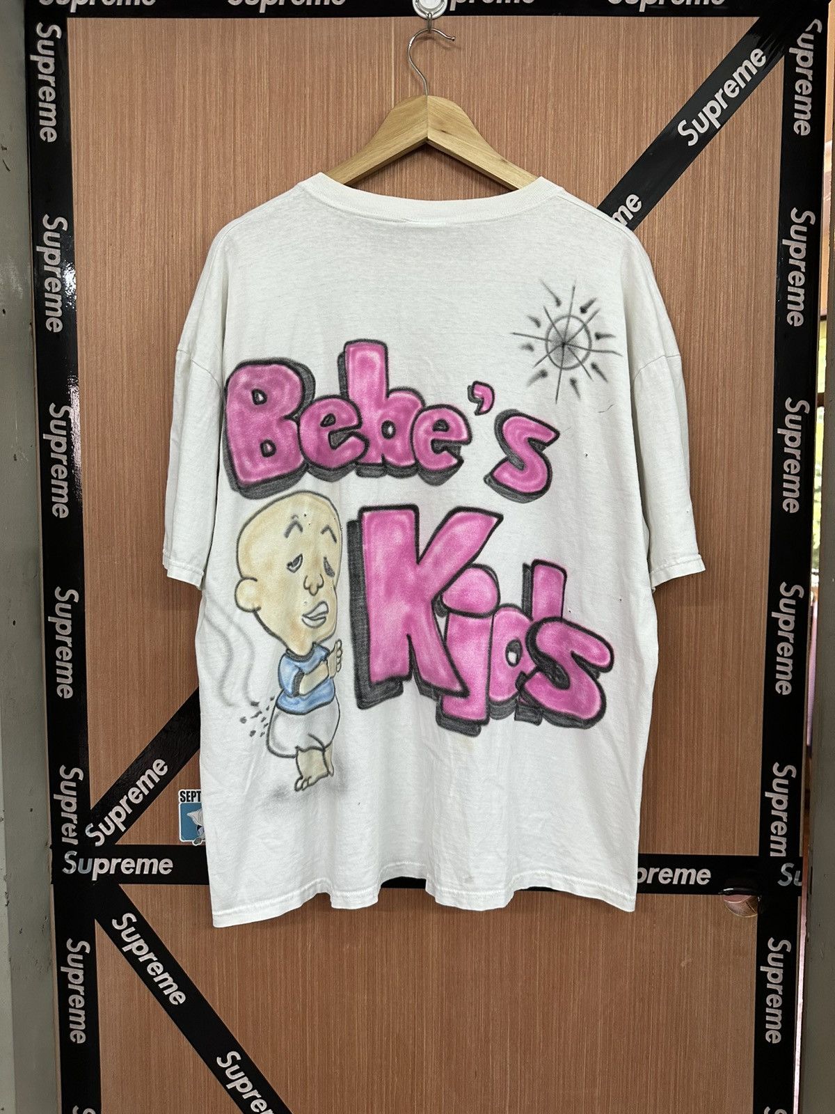 Lee Vintage 90's Cartoon Art by Larue Ooak Distreesed Tees Size US XL / EU 56 / 4 - 2 Thumbnail