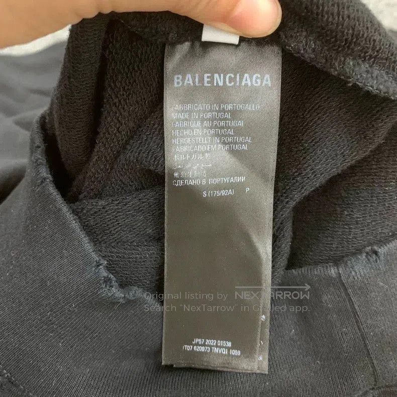Balenciaga Balenciaga Black Blur Logo Hoodie. Size US S / EU 44-46 / 1 - 5 Thumbnail