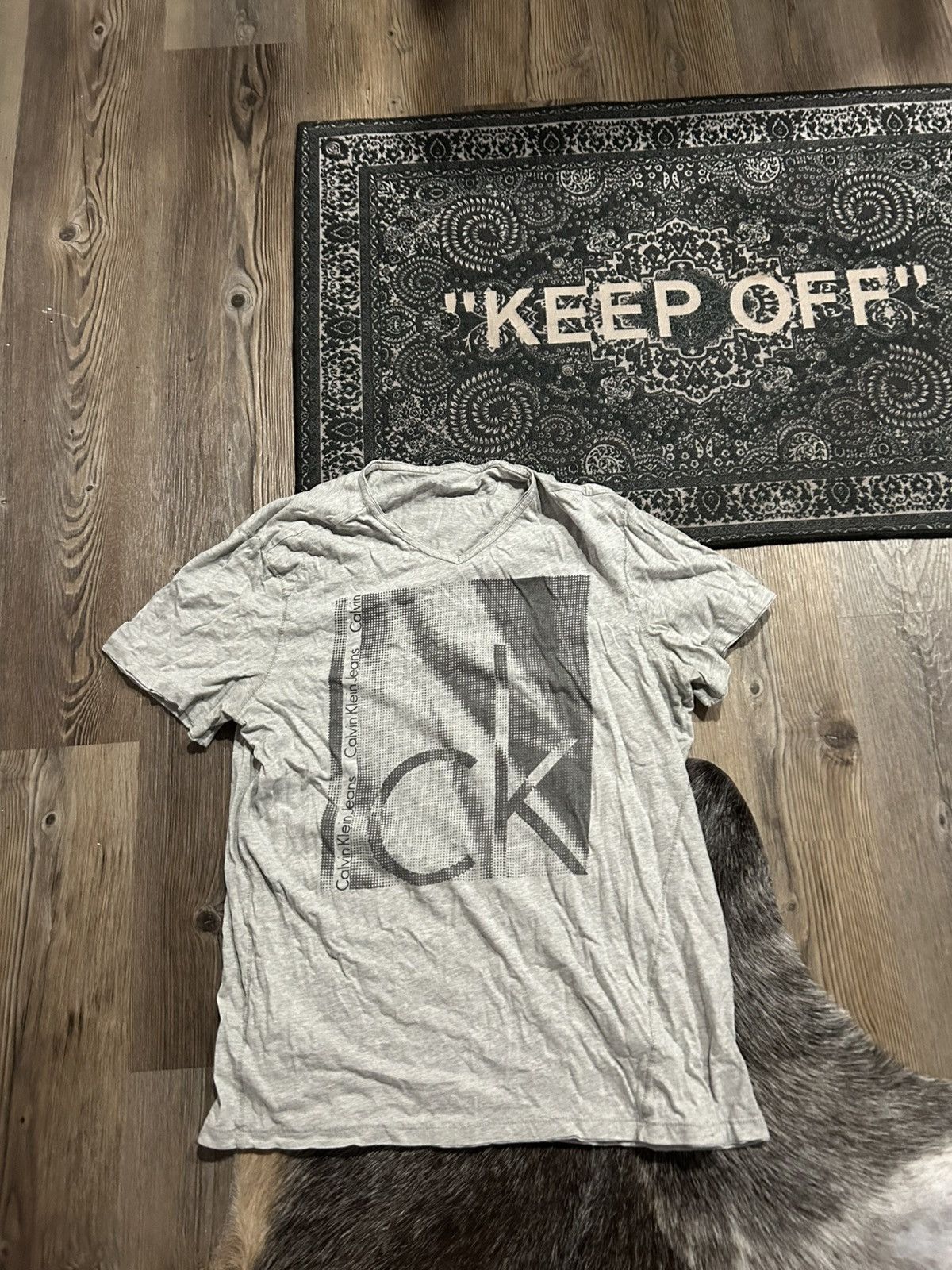 Calvin Klein Calvin Klein 2000s Vintage Tee Size US L / EU 52-54 / 3 - 1 Thumbnail