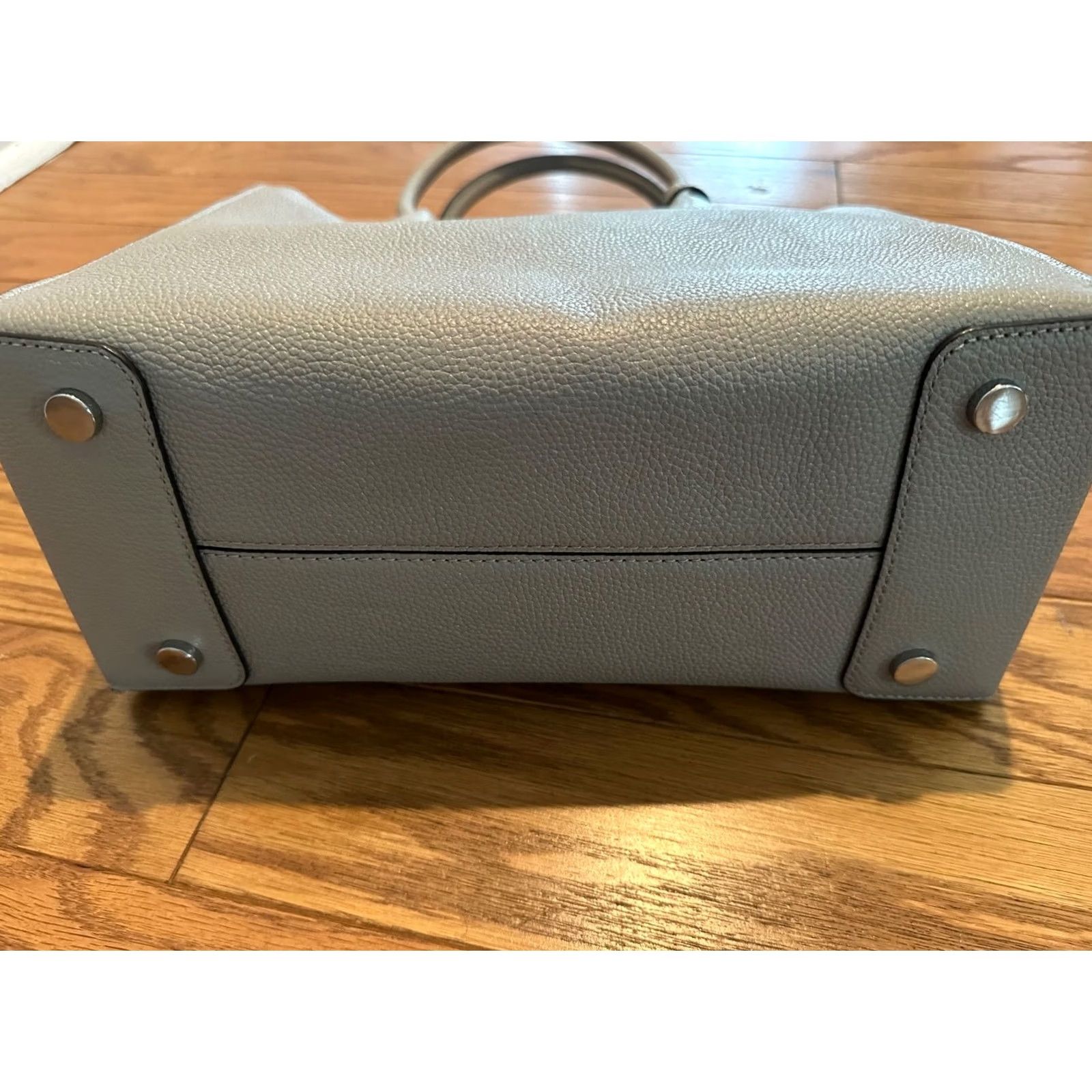 Michael Kors Michael Kors Mercer Pearl Gray Convertible Pebbled Leather Accordion Tote Bag Women Size ONE SIZE - 6 Thumbnail