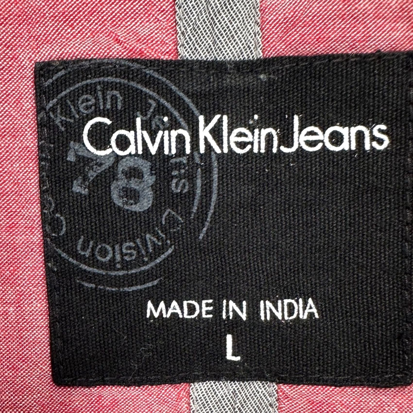 Vintage VINTAGE Calvin Klein Jeans Shirt Mens Button Up Large Saltwater Red Long Sleeve Casual Size US L / EU 52-54 / 3 - 4 Thumbnail