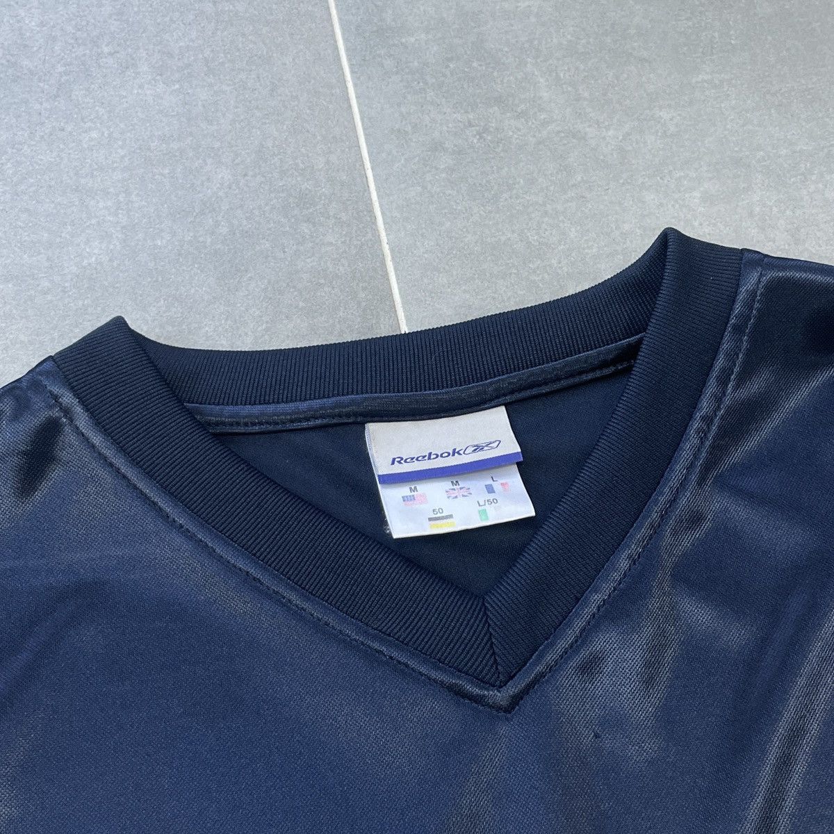 Reebok × Vintage Vintage Reebok Embroidered Logo T-Shirt Size M Size US M / EU 48-50 / 2 - 12 Thumbnail