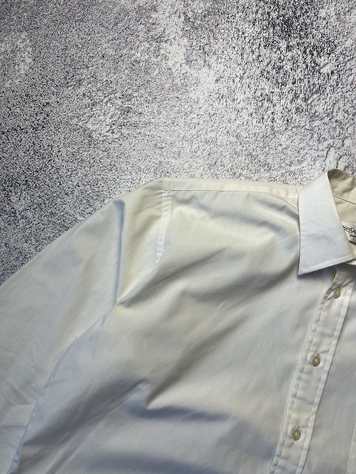 Yves Saint Laurent Shirt Yves Saint Lauren Vintage Mini Logo Button Up White Size US M / EU 48-50 / 2 - 8 Thumbnail