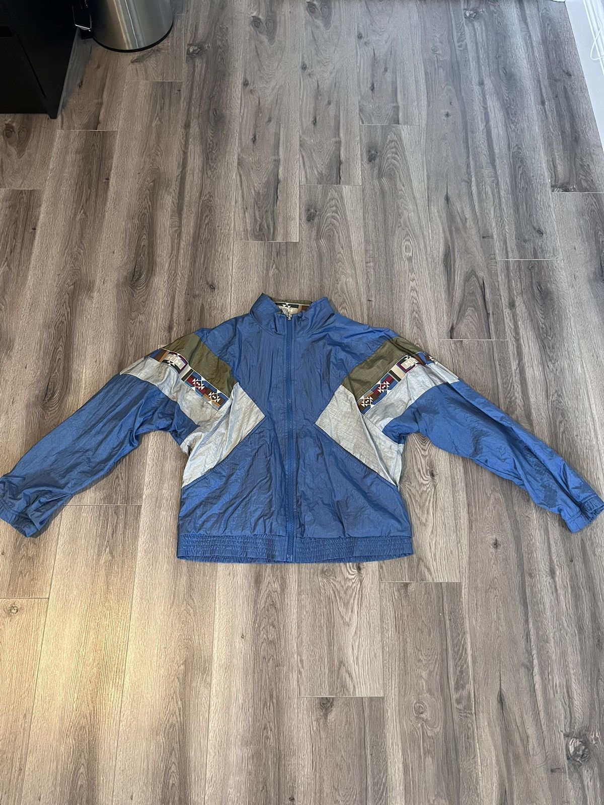 Vintage Vintage Light Blue Windbreaker Jacket Size US M / EU 48-50 / 2 - 1 Thumbnail