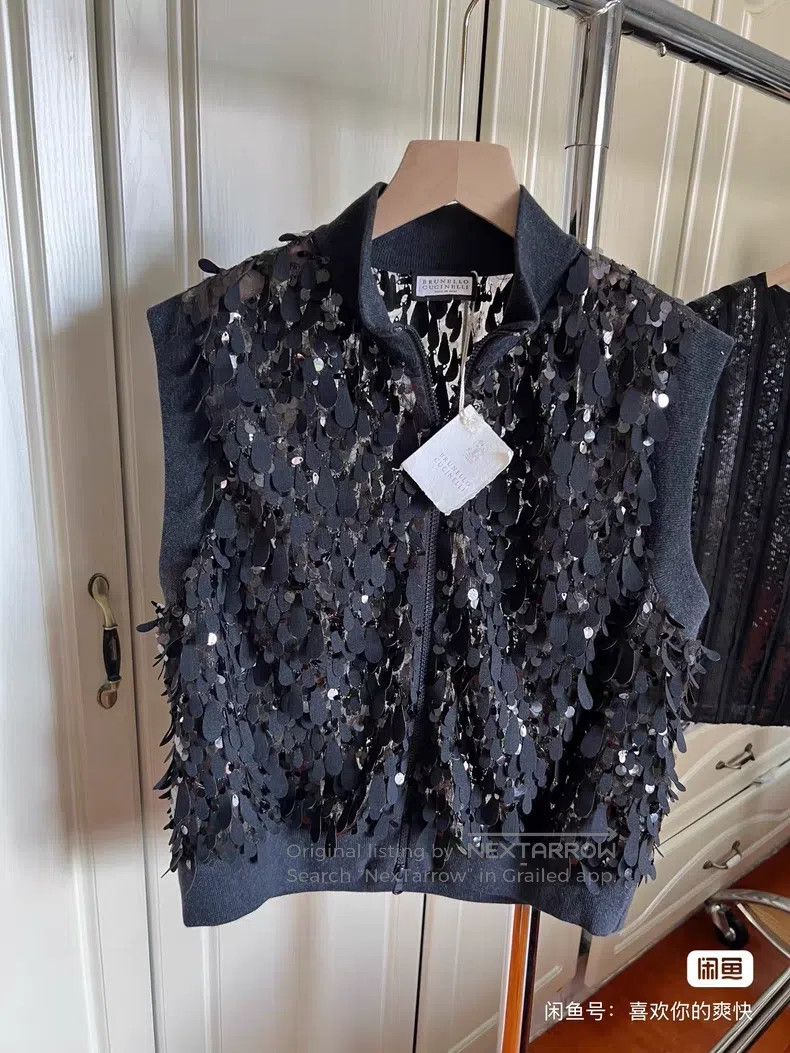 Brunello Cucinelli Brunello Cucinelli Sequin Vest Size XS / US 0-2 / IT 36-38 - 1 Thumbnail