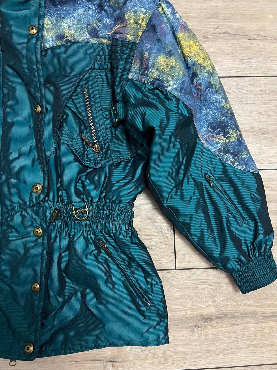 Descente Descente Vintage 2 Piece Ski Suit Jacket US 10 Pants US 8 Size L / US 10 / IT 46 - 6 Thumbnail