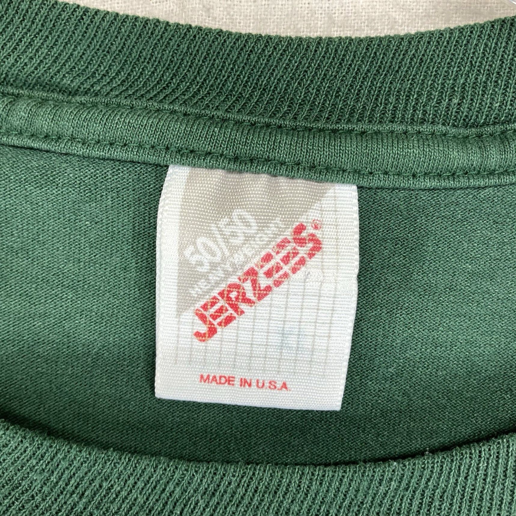 Jerzees VINTAGE 90s Men XL T-Shirt Bow Hunter Outdoor Grunge Faded USA Deer Nature Logo Graphic Print Crew Neck Short Sleeve Cotton Polyester Green Men Size US XL / EU 56 / 4 - 4 Thumbnail