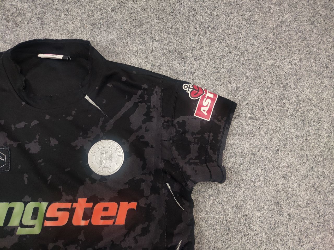 Vintage FC St. Pauli DoYou football jersey 2006/07 Congster T Shirt Size US L / EU 52-54 / 3 - 4 Thumbnail