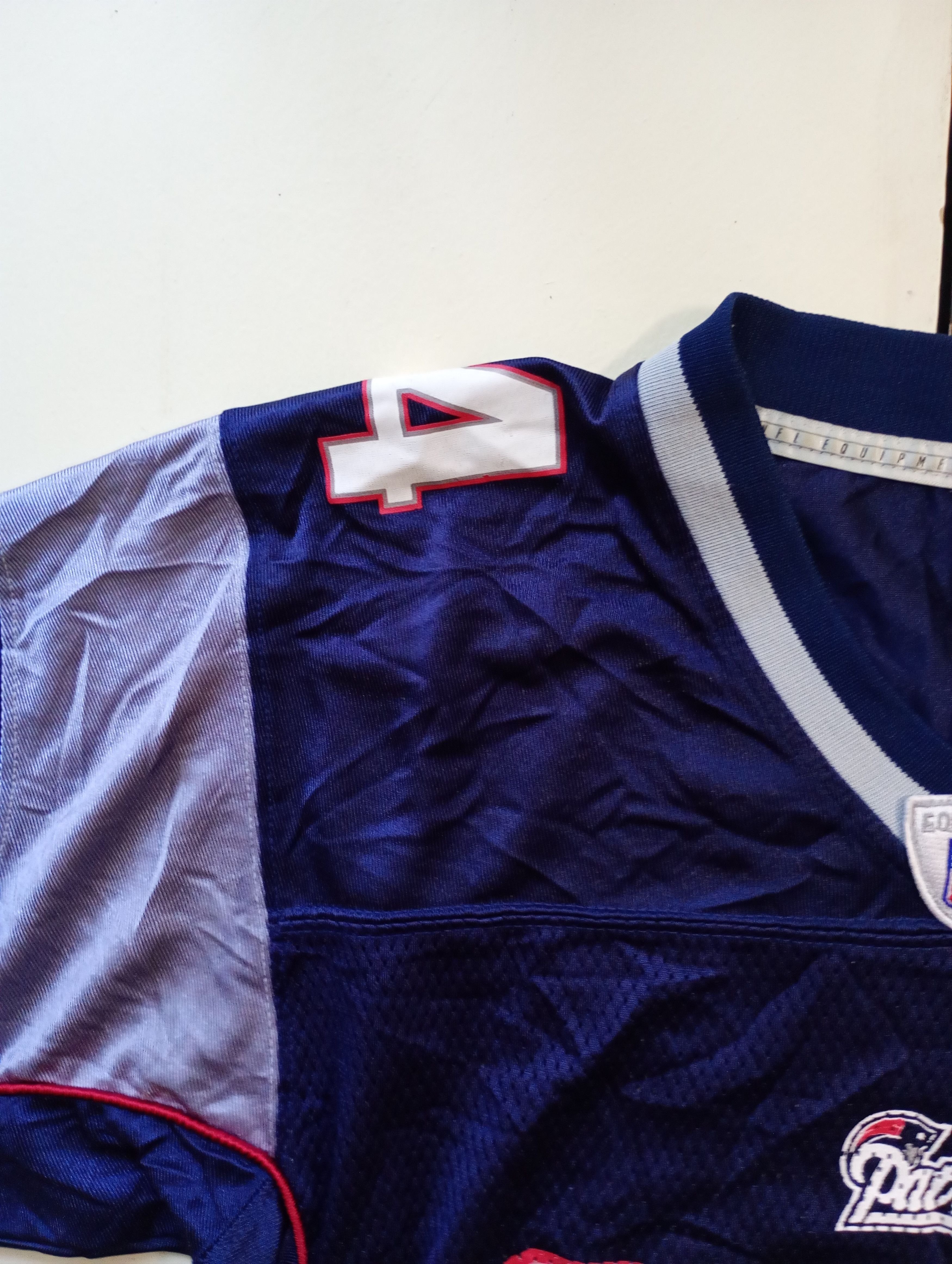 Reebok Reebok Patriots NFL Jersey 84 Watson 2005-2006 Size US S / EU 44-46 / 1 - 10 Thumbnail