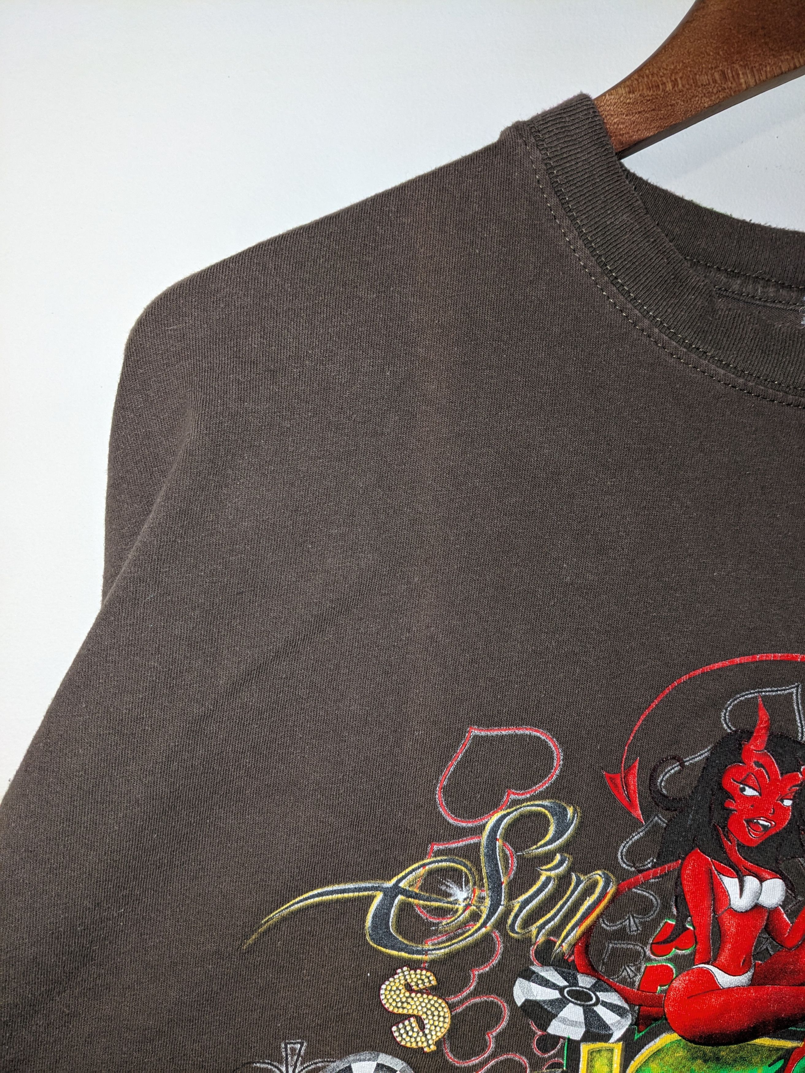 Gildan Vintage Y2K Lucky Devil Lock 777 Casino Gambling T-Shirt Size US XXL / EU 58 / 5 - 4 Thumbnail