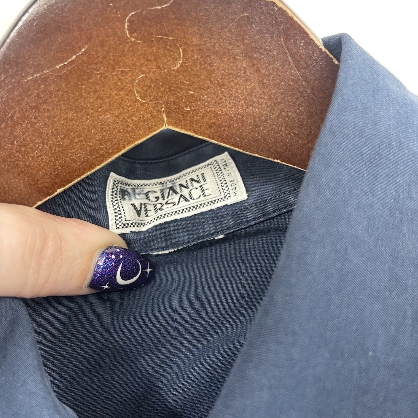 Versace VINTAGE Versace Shirt Mens Small Blue Button-Up Collared Button-Front 90s Style Mens Size US S / EU 44-46 / 1 - 3 Thumbnail