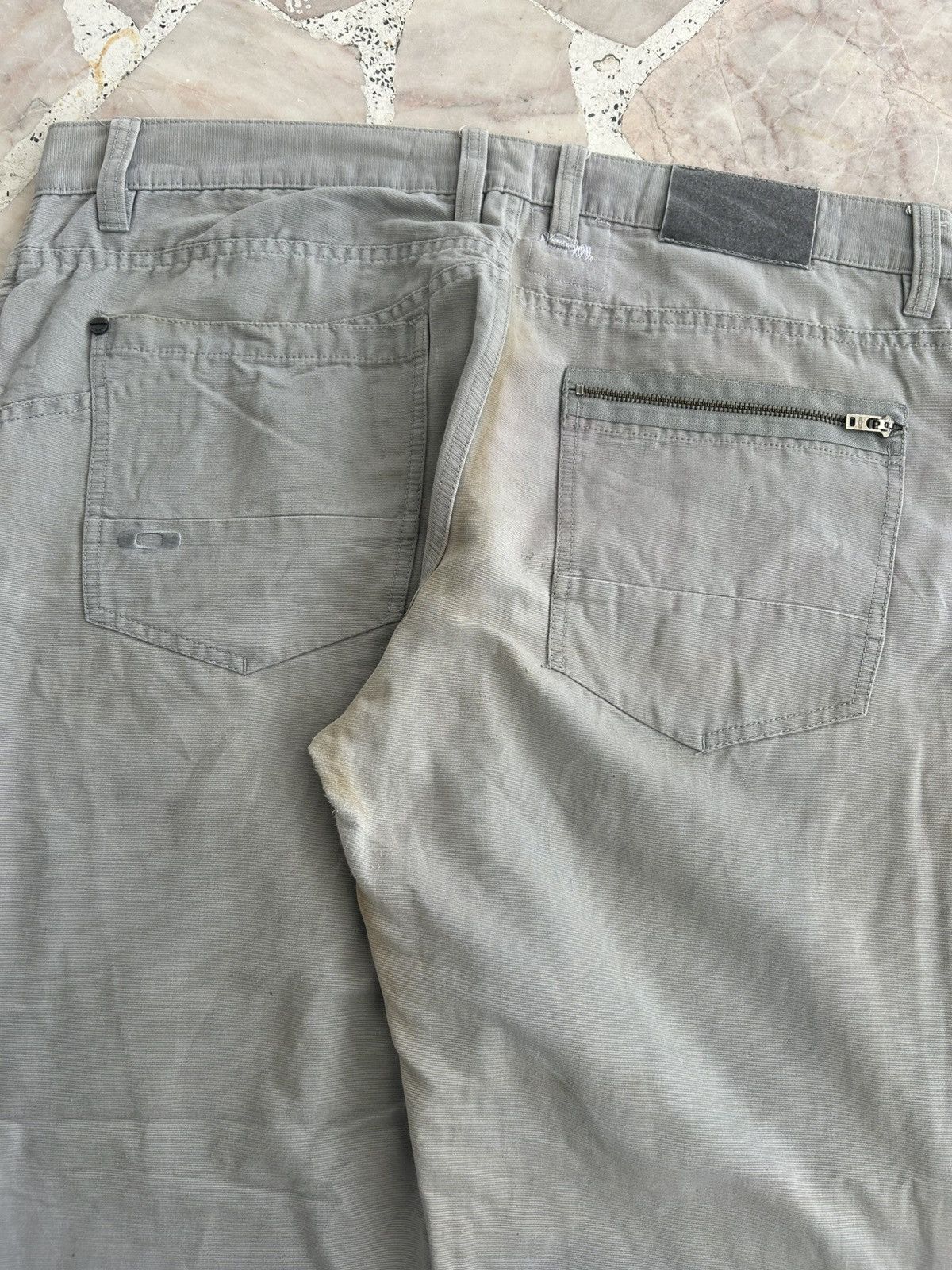 Oakley Oakley Casual Pants Gray Vintage Slim Fit Size US 38 / EU 54 - 8 Thumbnail