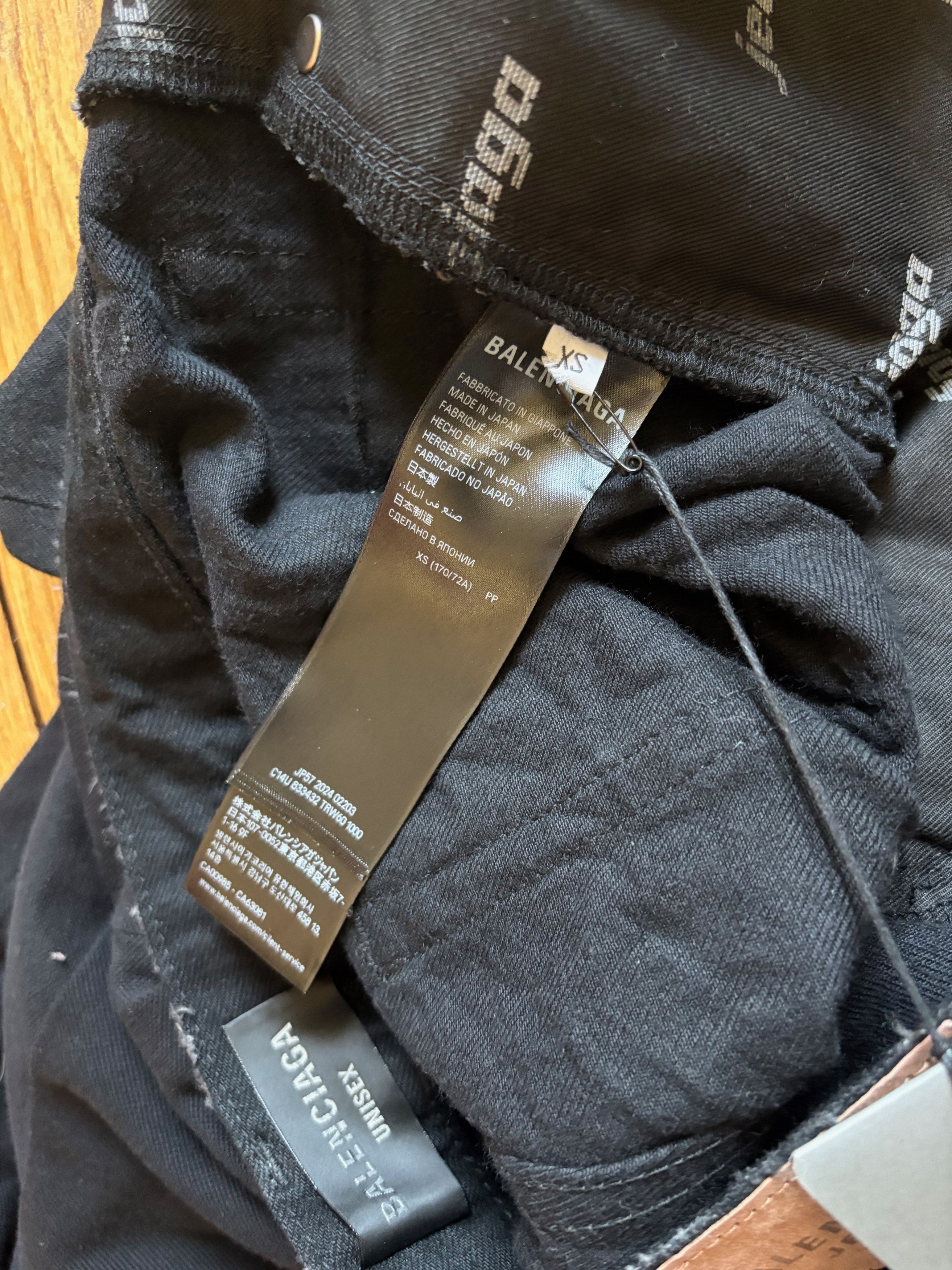 Balenciaga Balenciaga SS25 Layered Low Waisted jeans with attached polo Size US 28 / EU 44 - 7 Thumbnail