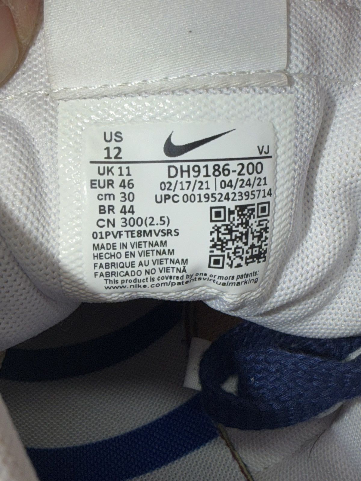 Nike × Sacai Nike Sacai X Jean Paul Gaultier X VaporWaffle Sesame size 12 Size US 12 / EU 45 - 12 Thumbnail