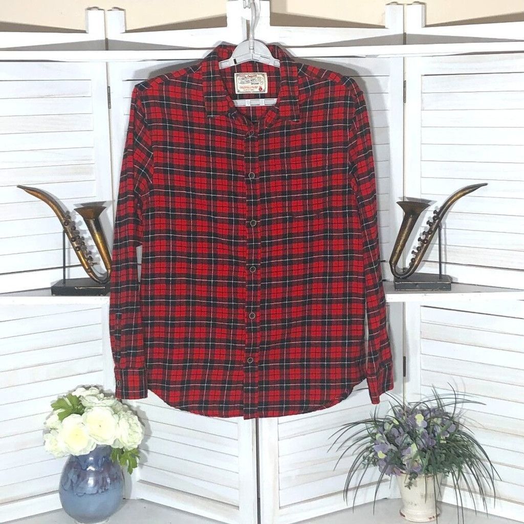 Vintage red black plaid flannel shirt long sleeves fleece sz L Size US L / EU 52-54 / 3 - 1 Thumbnail